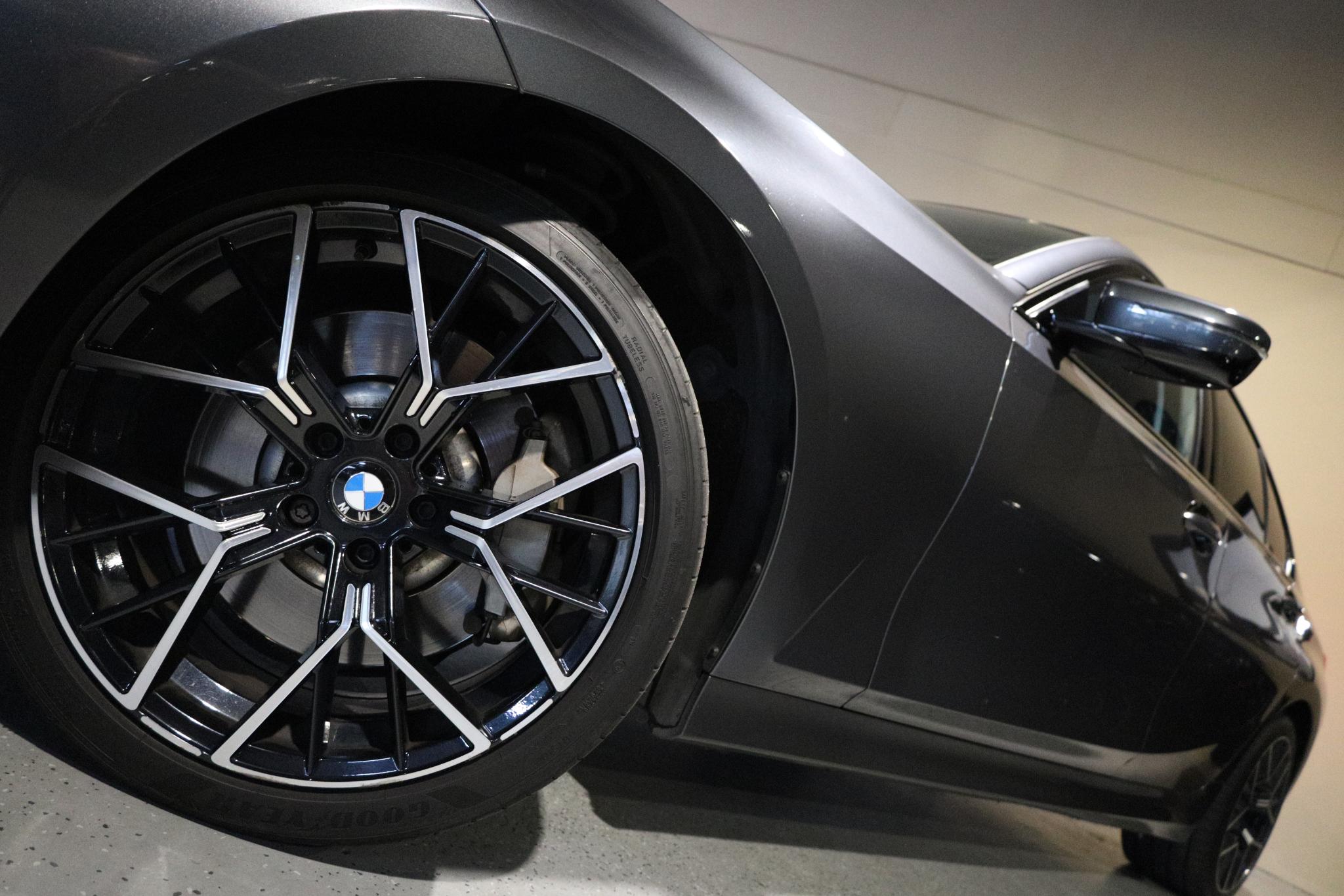 Foto van BMW 330i
