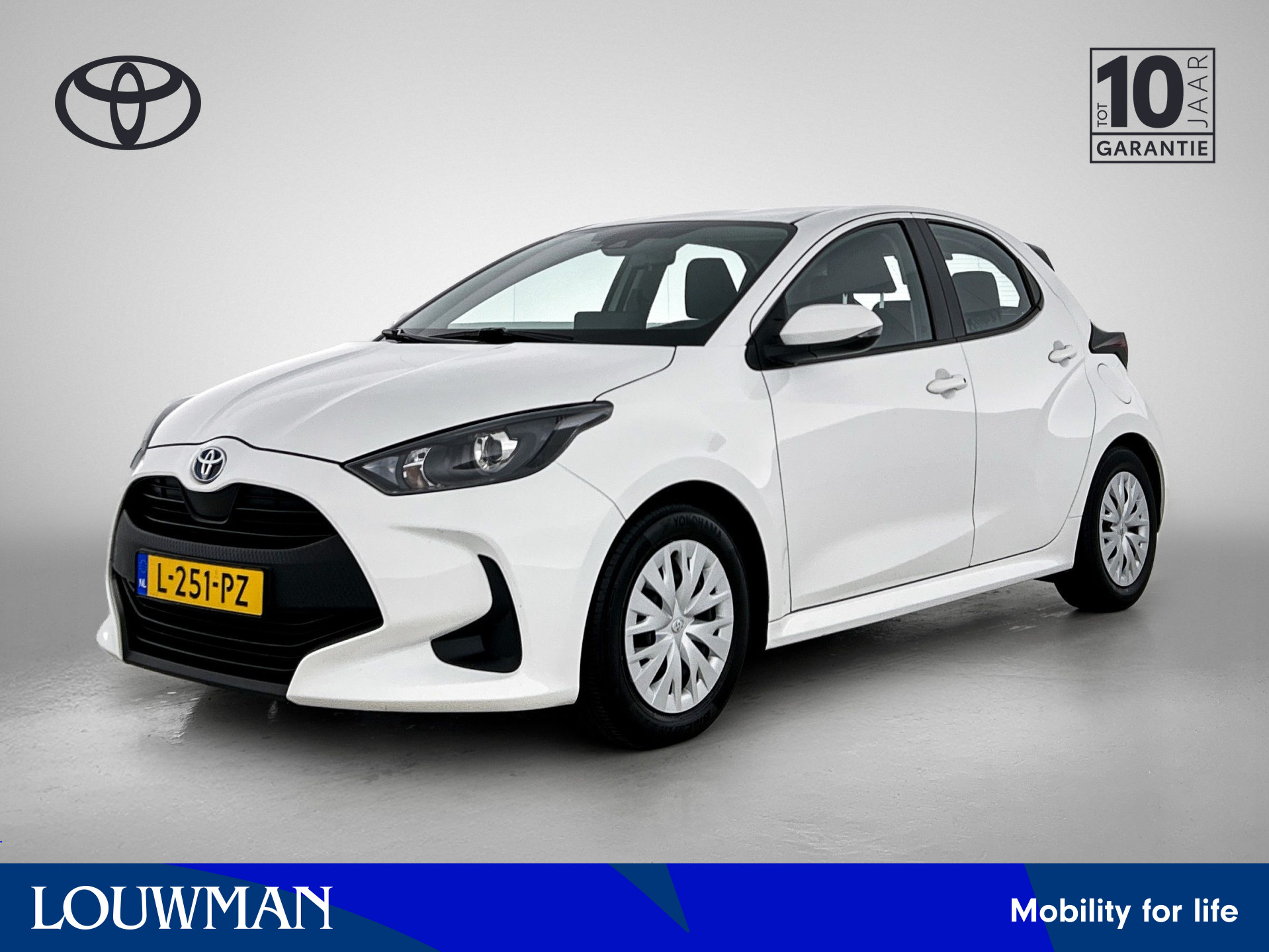 Toyota Toyota Yaris 1.5 Hybrid Active 2021 - voorkant