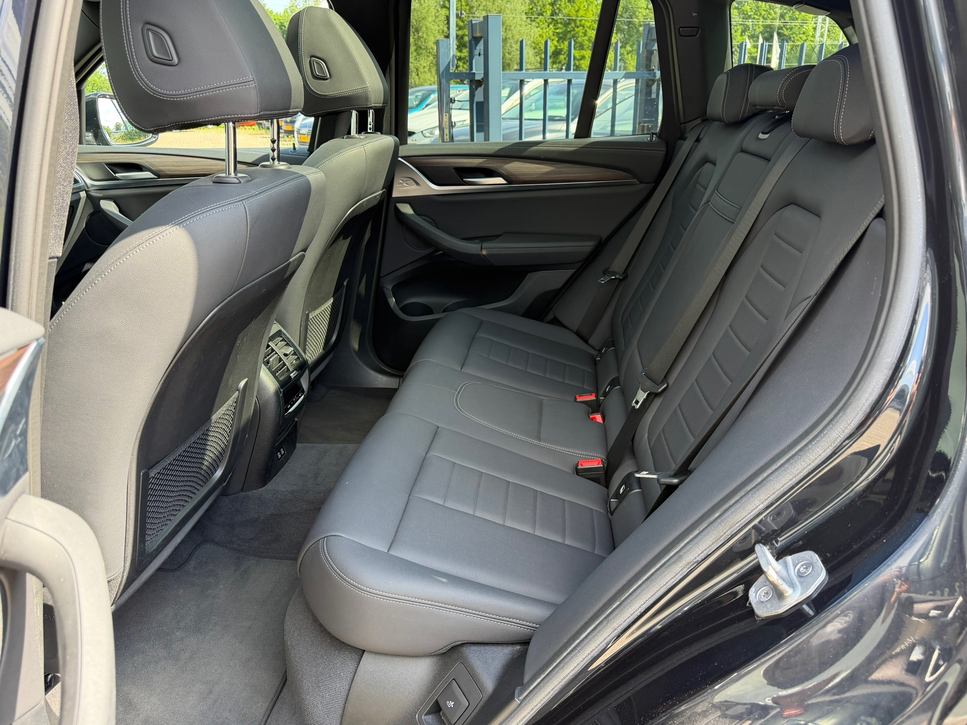 Foto van BMW Ix3