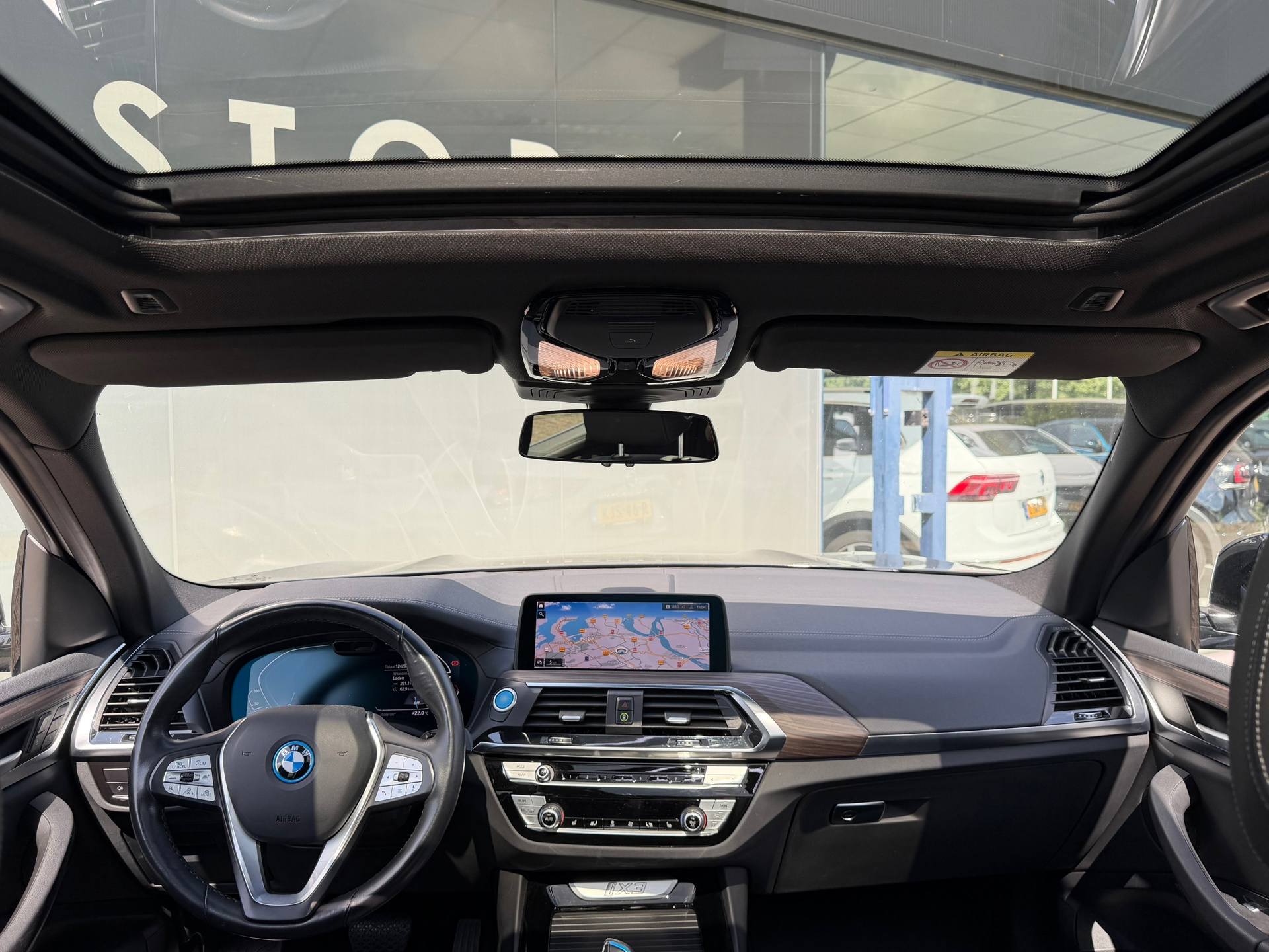 Foto van BMW Ix3