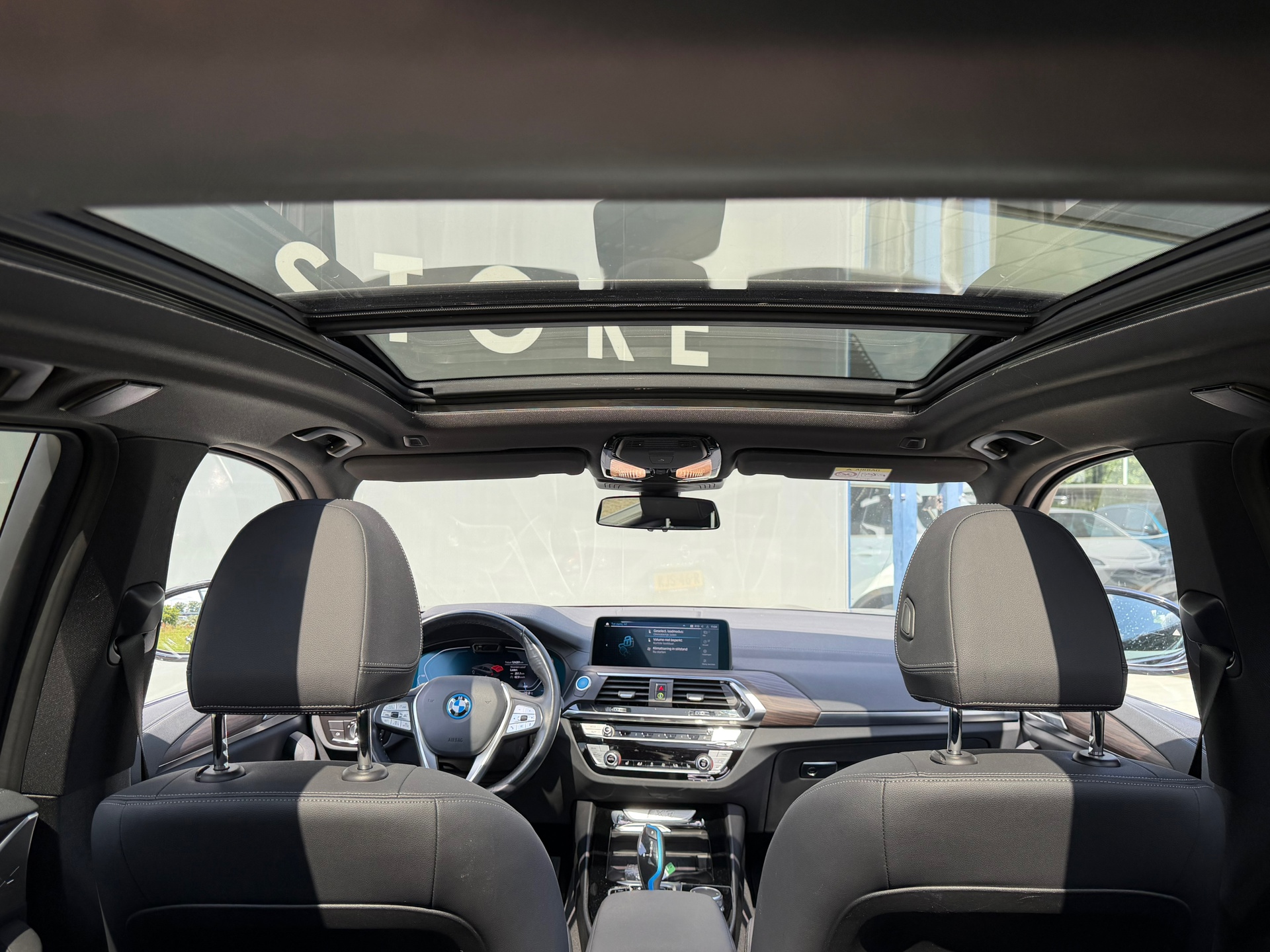 Foto van BMW Ix3