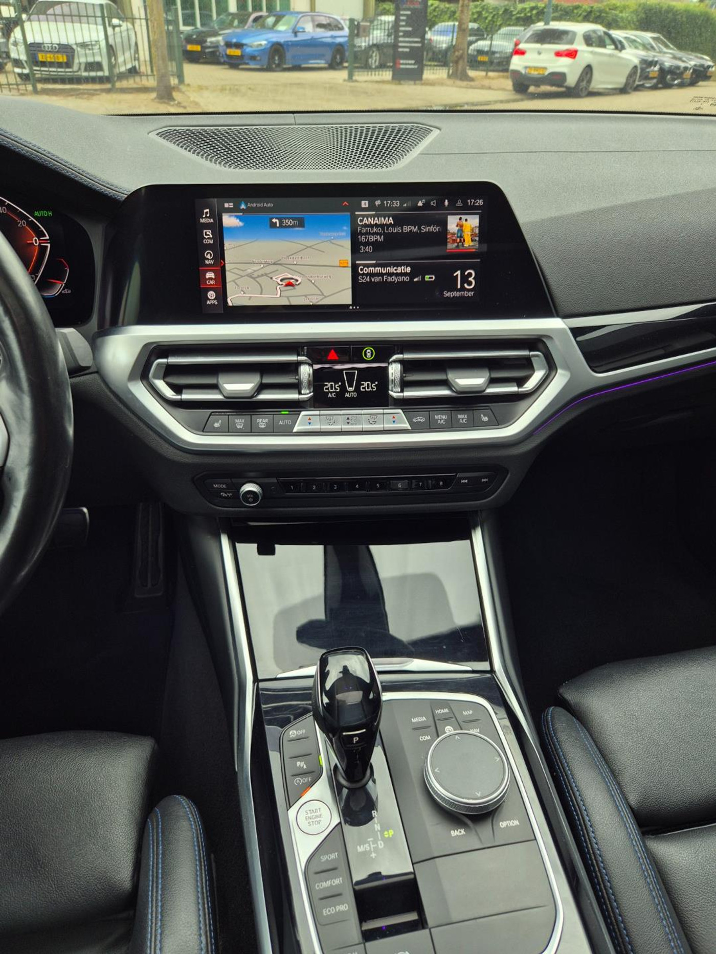 Foto van BMW 330i