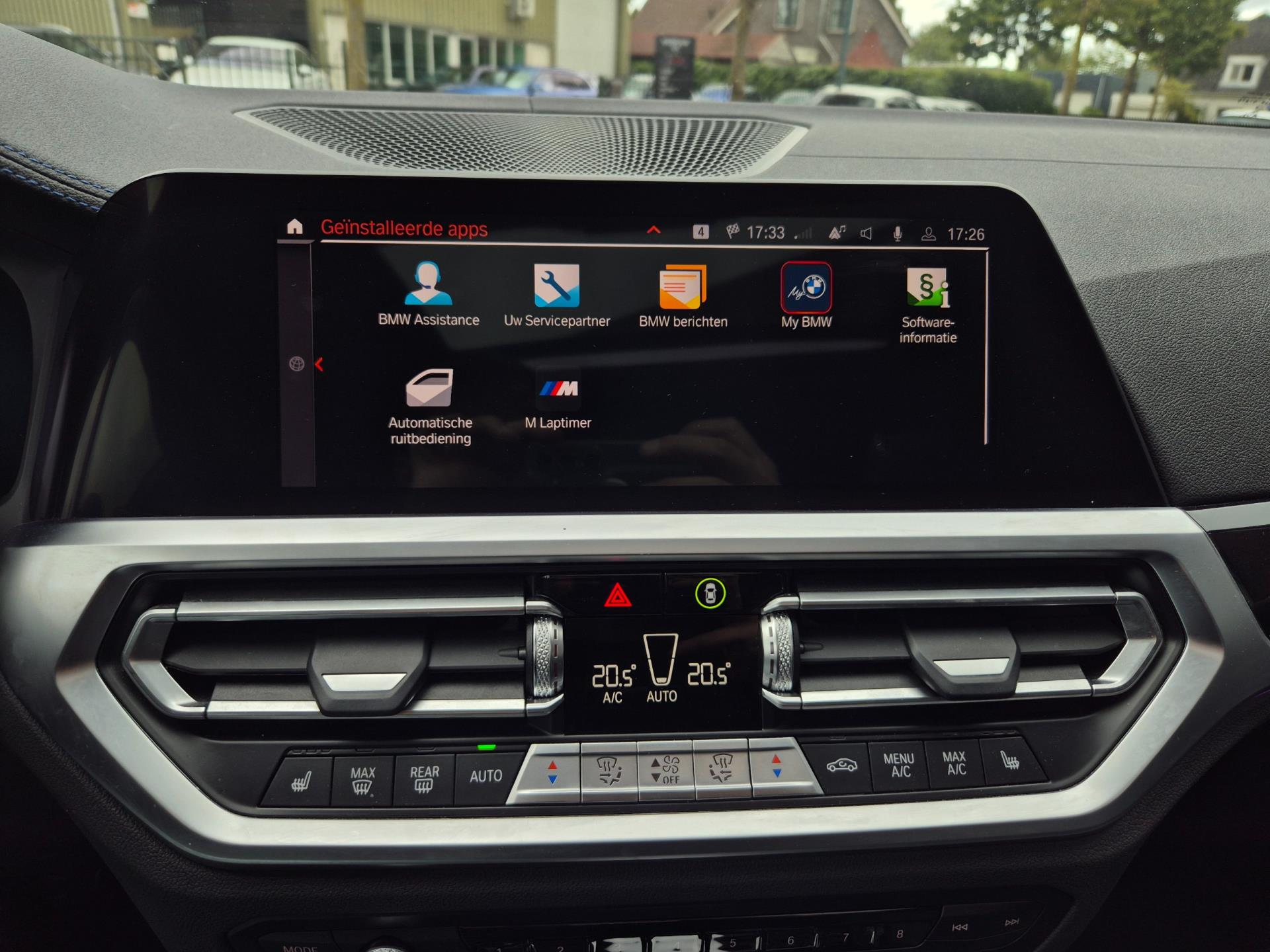 Foto van BMW 330i