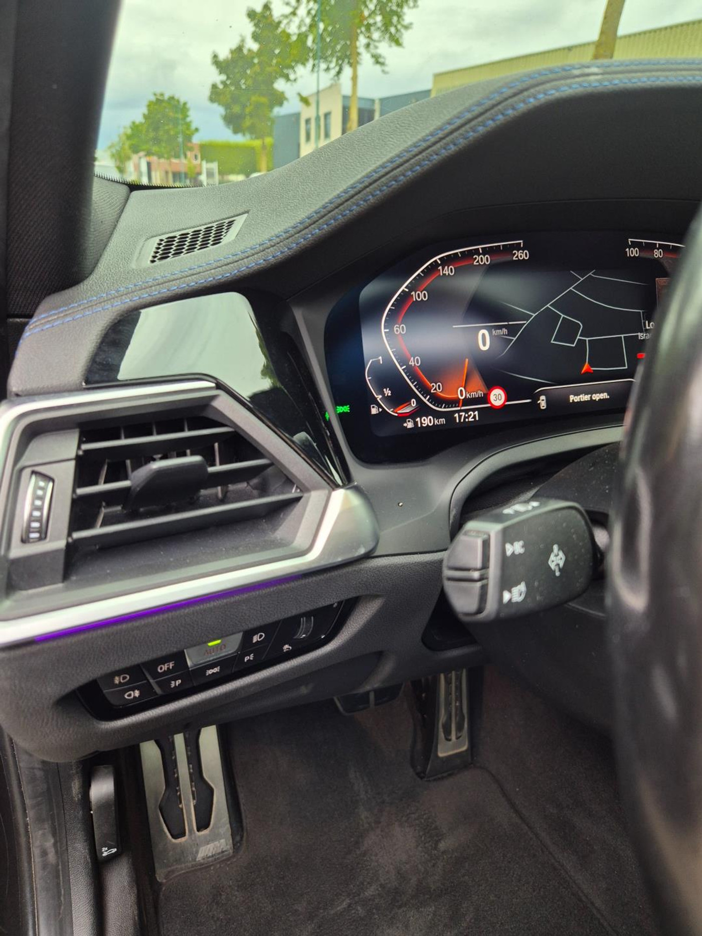 Foto van BMW 330i