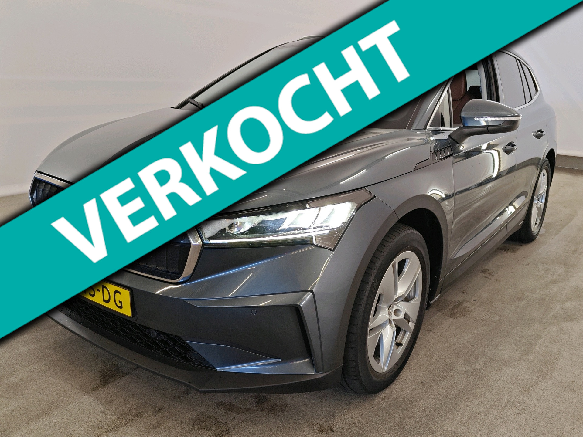 Skoda Enyaq 80 80 204pk | SOH 90% | Panoramadak | Bruin Leder Eco Suite | Assistentie | Comfort | Family | Klimaat | CarPlay | ACC 2021 - voorkant
