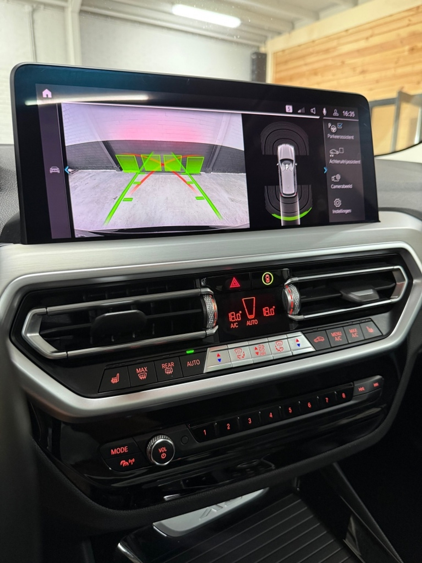 Foto van BMW X3 Xdrive30e