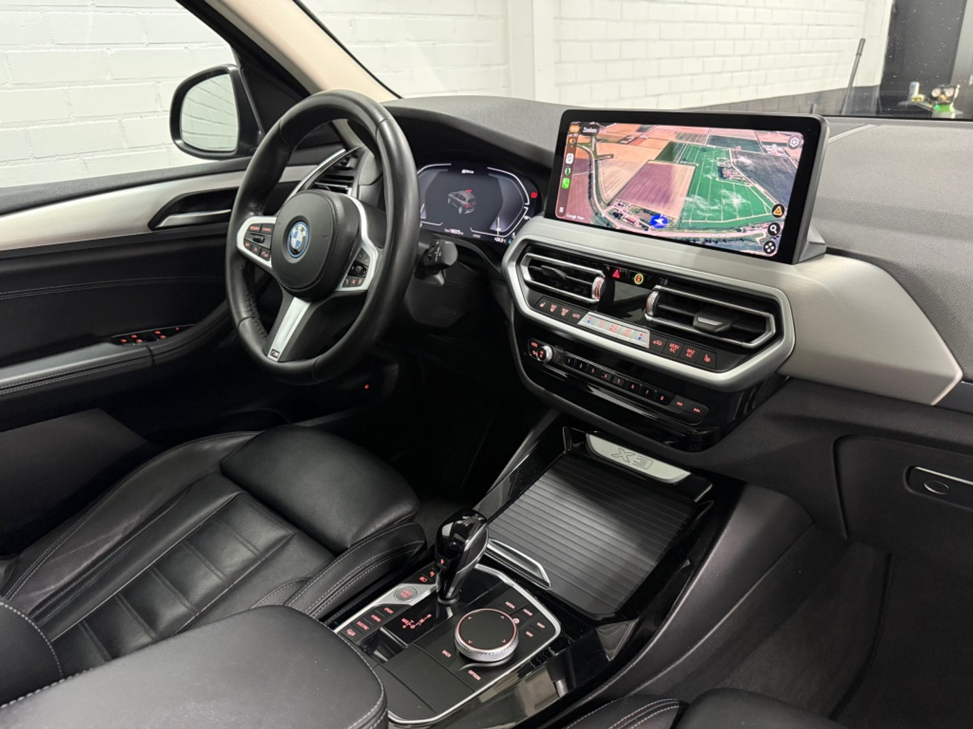 Foto van BMW X3 Xdrive30e