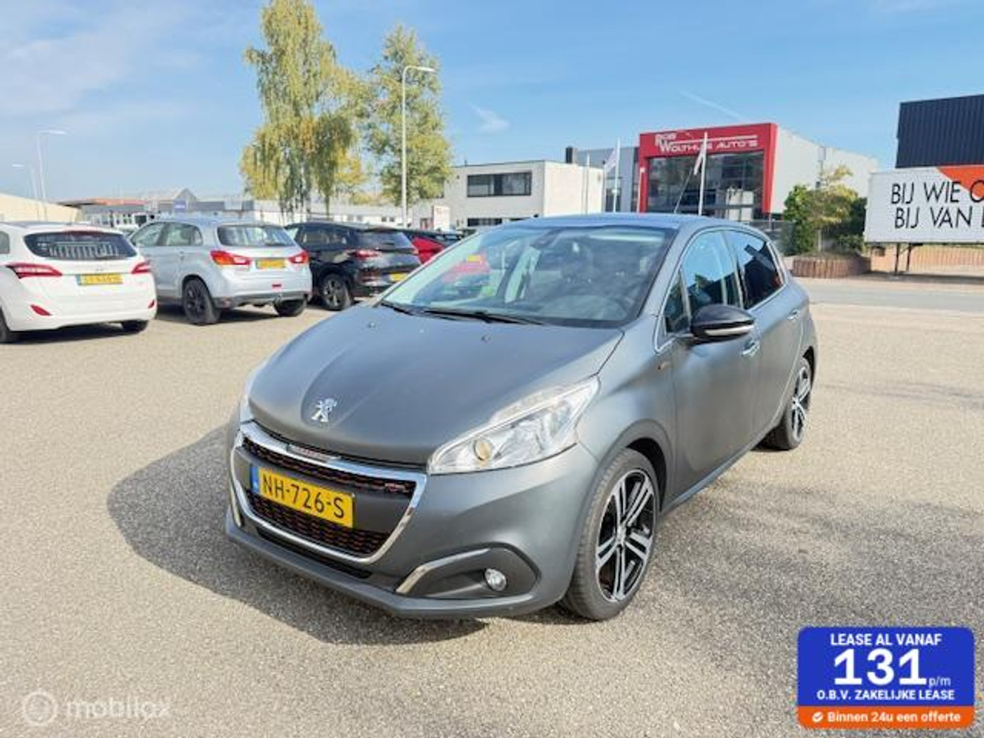 Peugeot 208 1.2 PureTech GT-line nieuwstaat! In mat grijs!! 2017 - voorkant