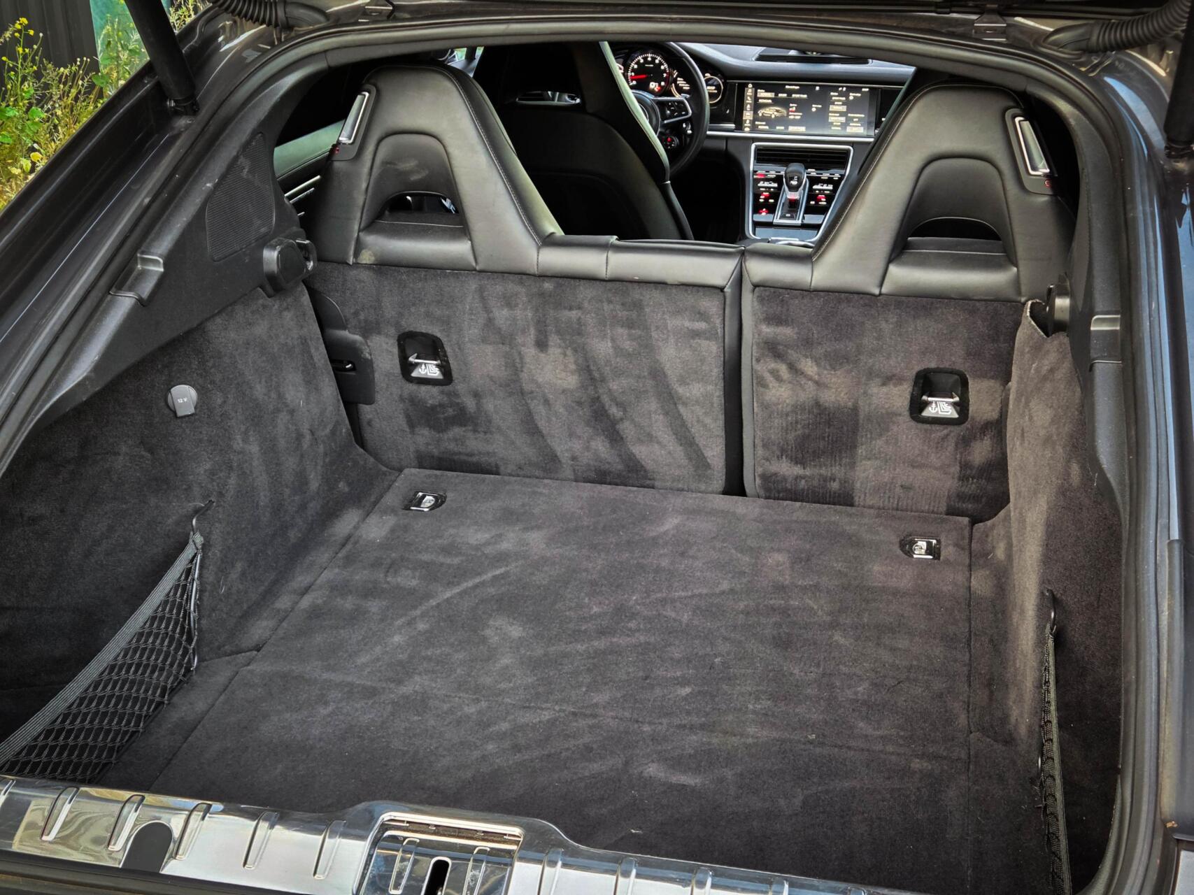 Foto van Porsche Panamera 4