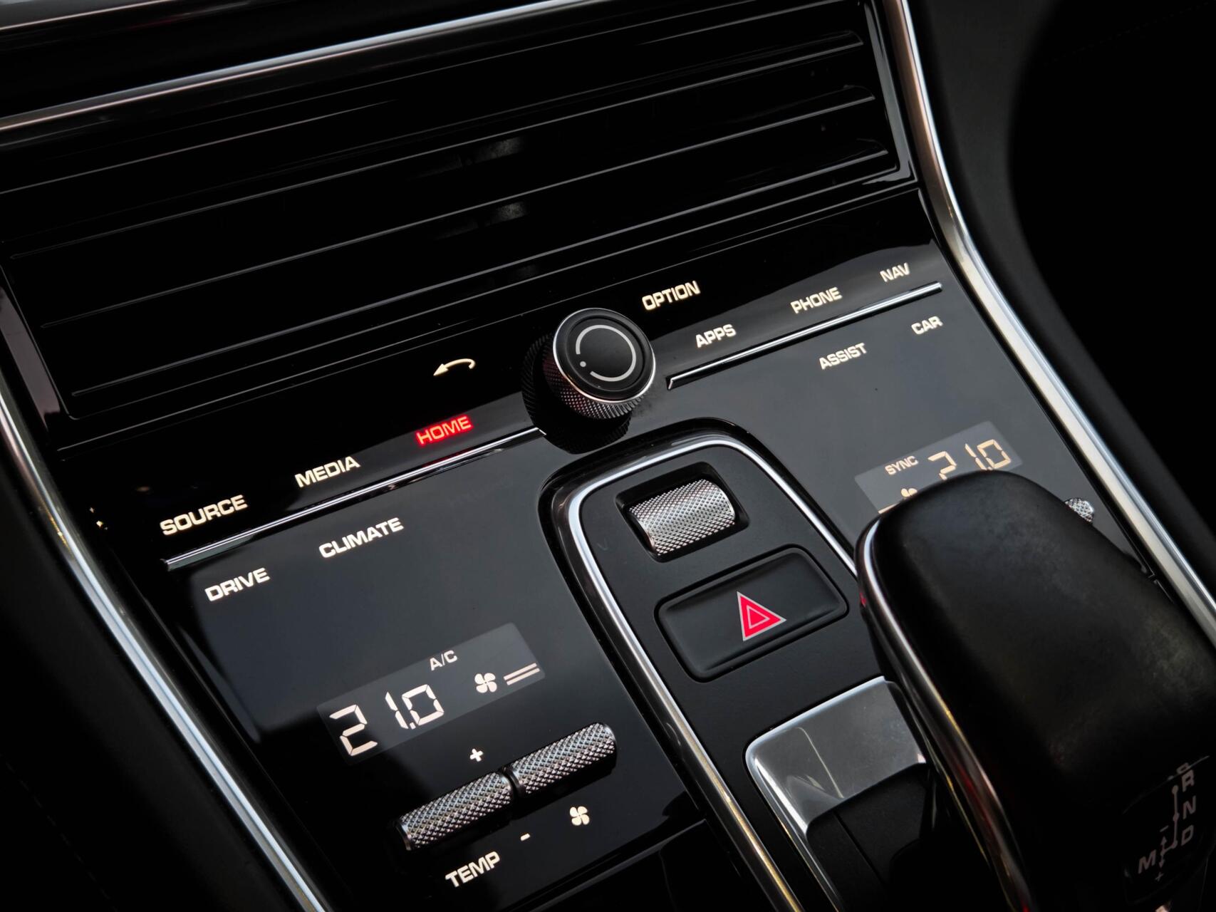 Foto van Porsche Panamera 4