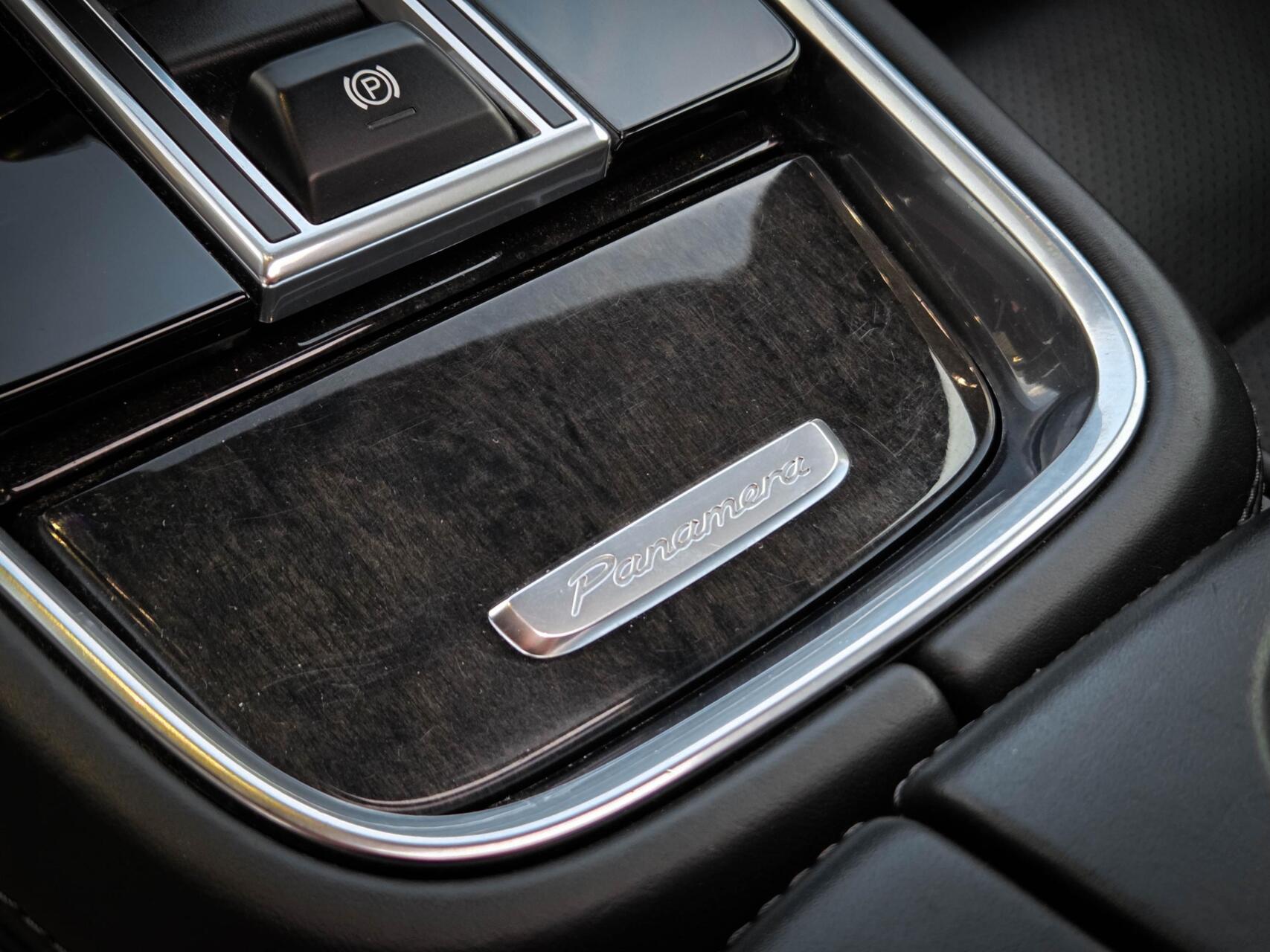 Foto van Porsche Panamera 4