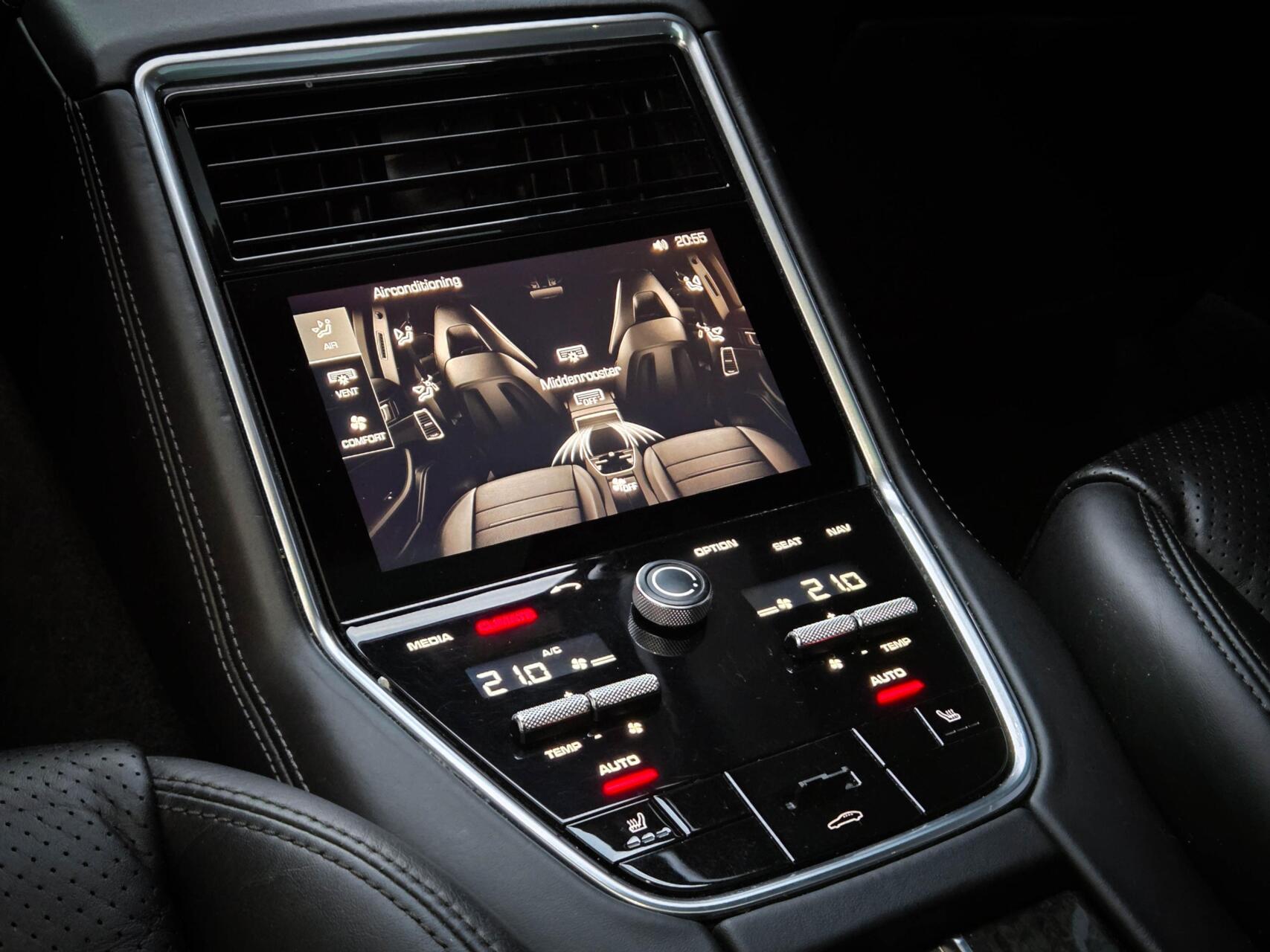 Foto van Porsche Panamera 4