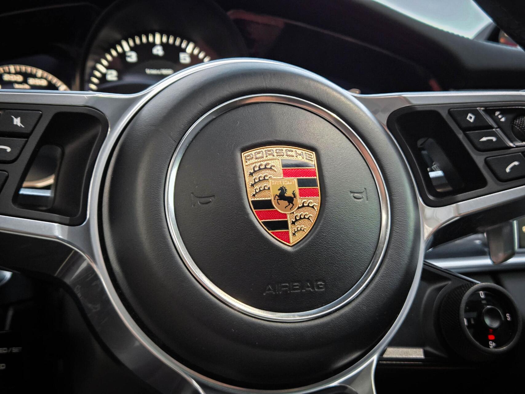 Foto van Porsche Panamera 4