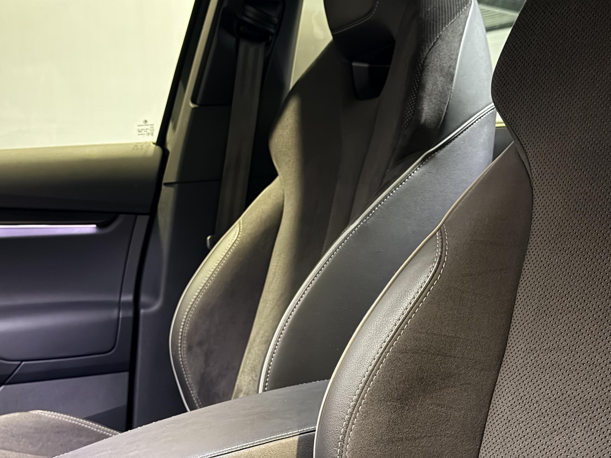 Foto van Skoda Enyaq 80