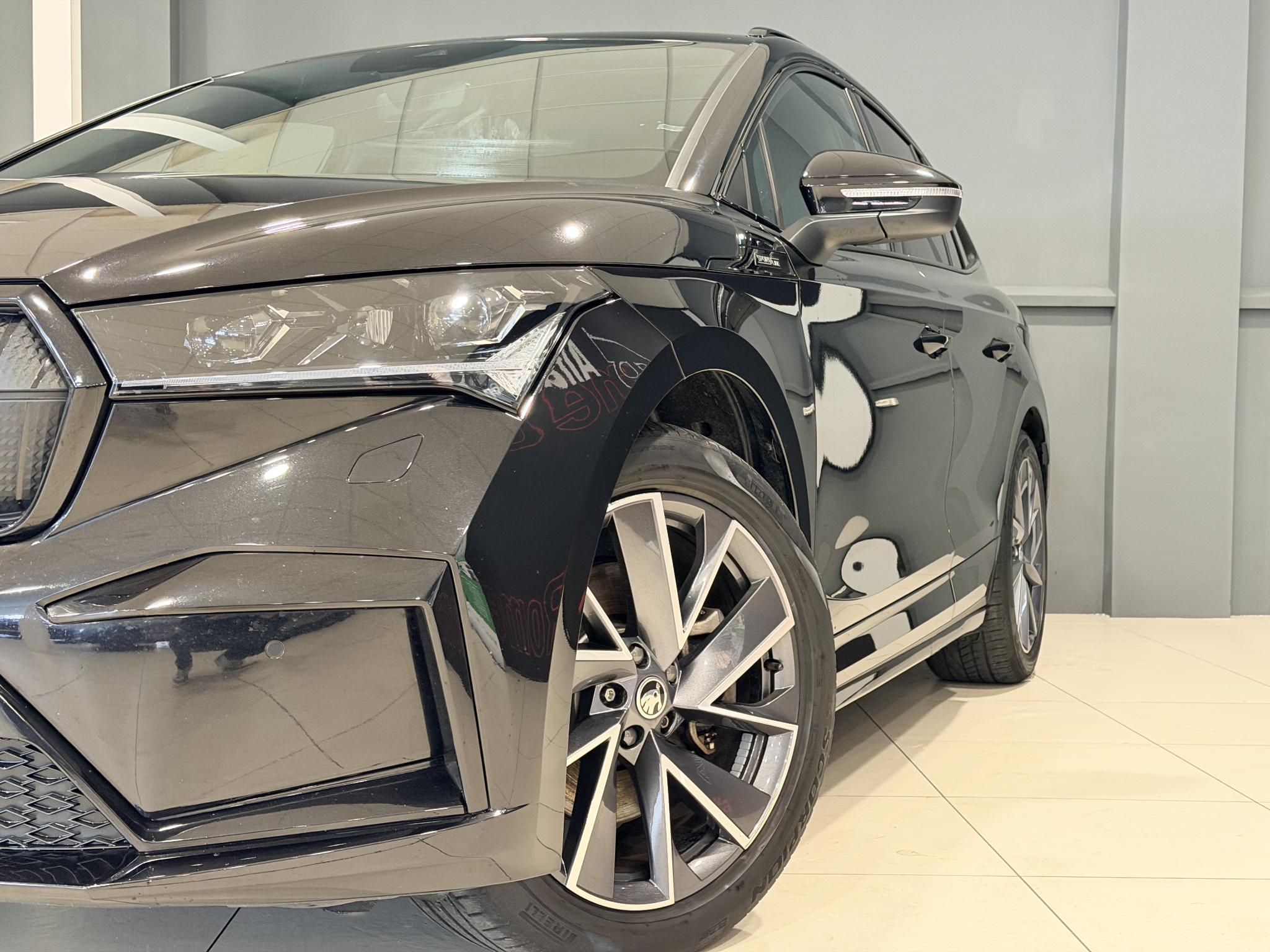 Foto van Skoda Enyaq 80