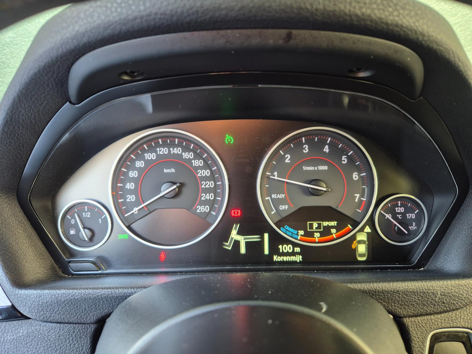 Foto van BMW 330e Iperformance