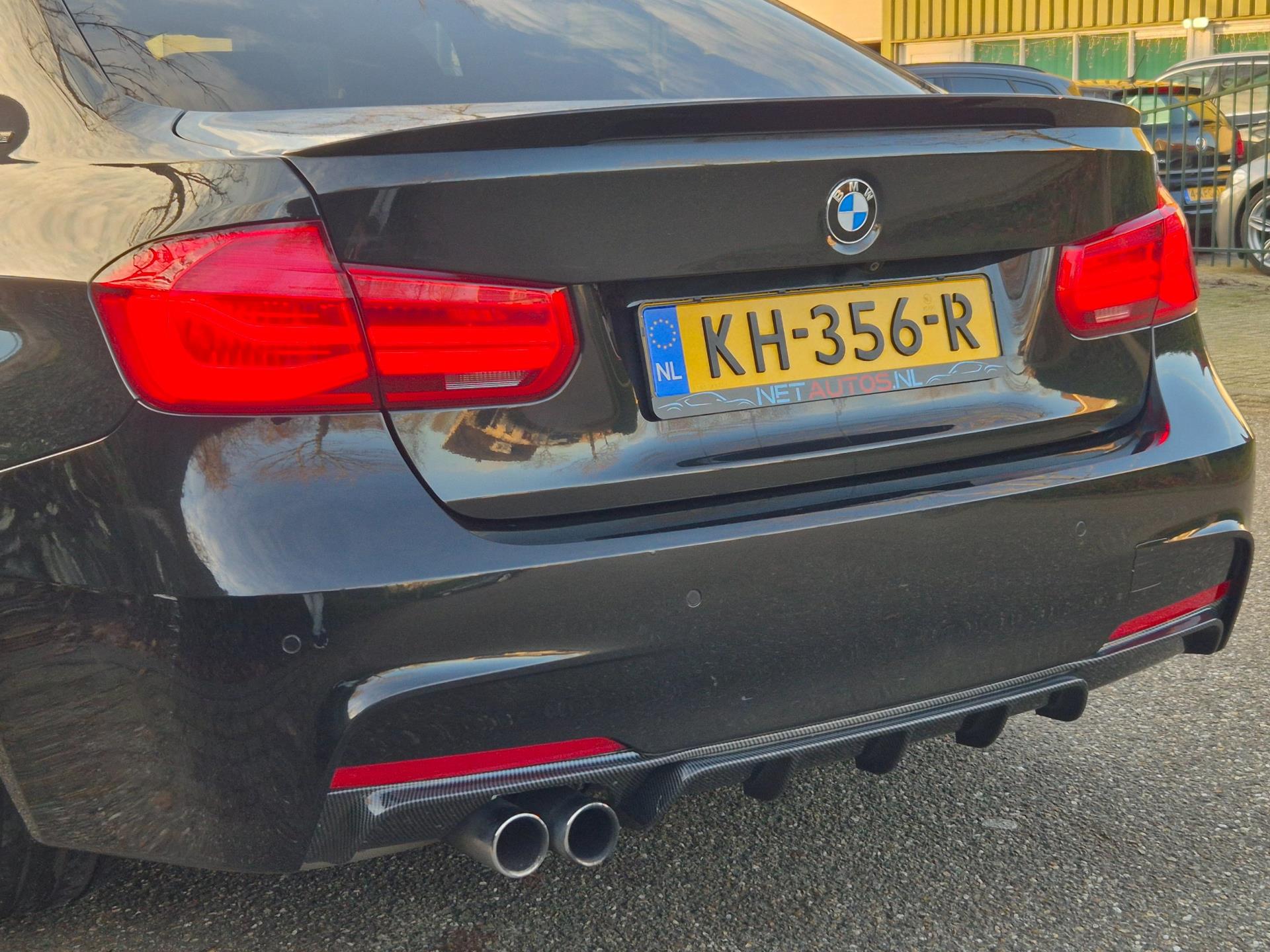 Foto van BMW 330e Iperformance