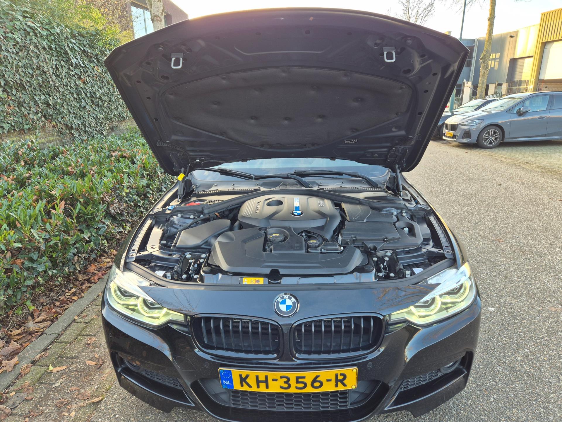 Foto van BMW 330e Iperformance