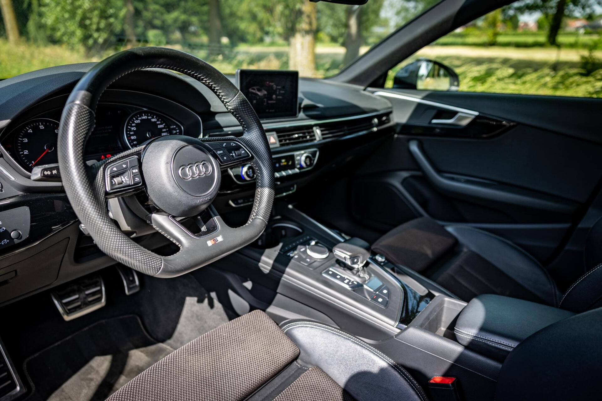 Foto van Audi A4 Limousine