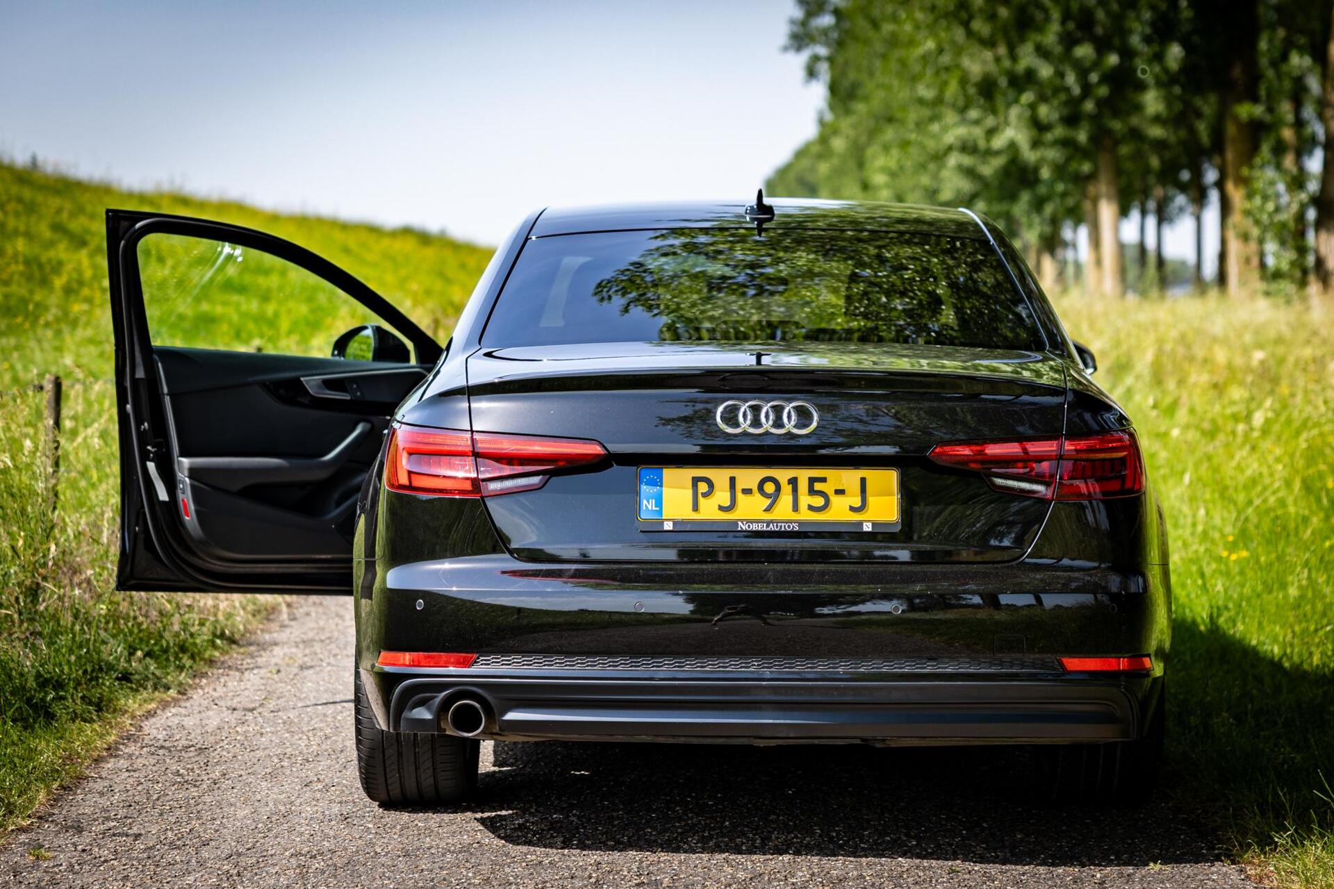 Foto van Audi A4 Limousine