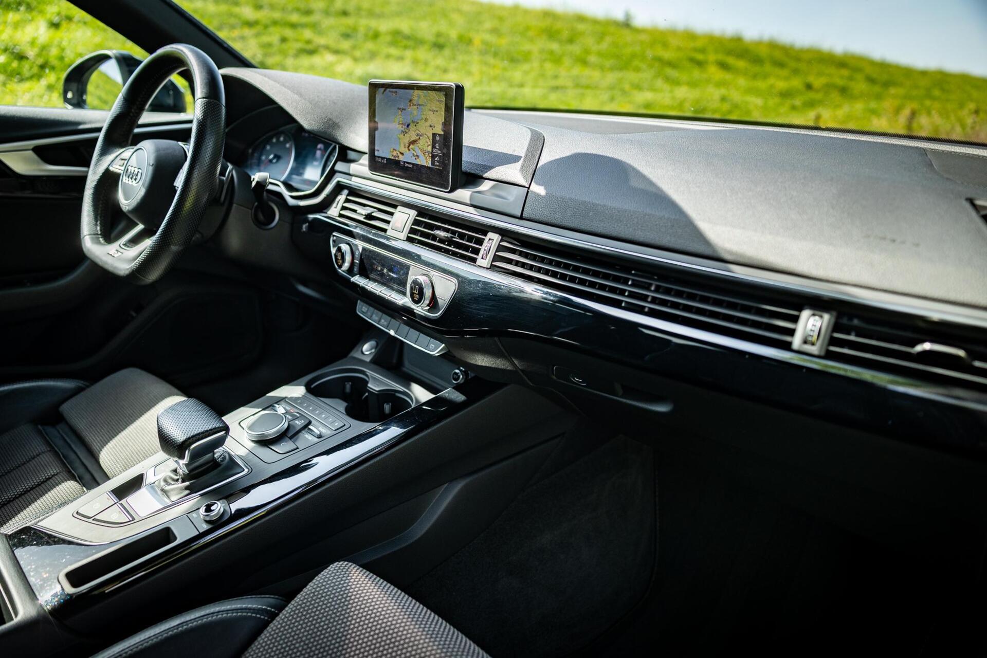 Foto van Audi A4 Limousine