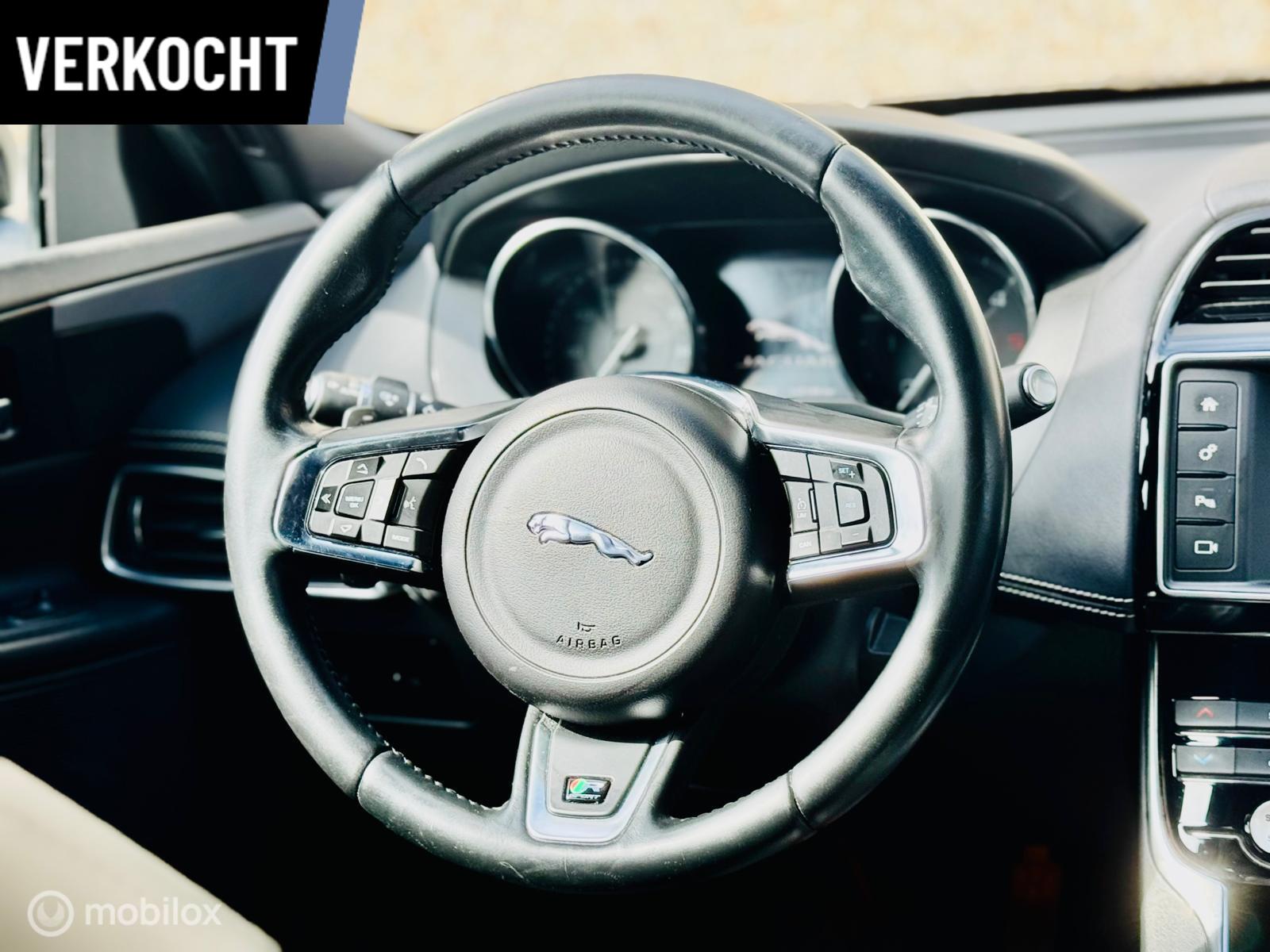 Foto van Jaguar Xe