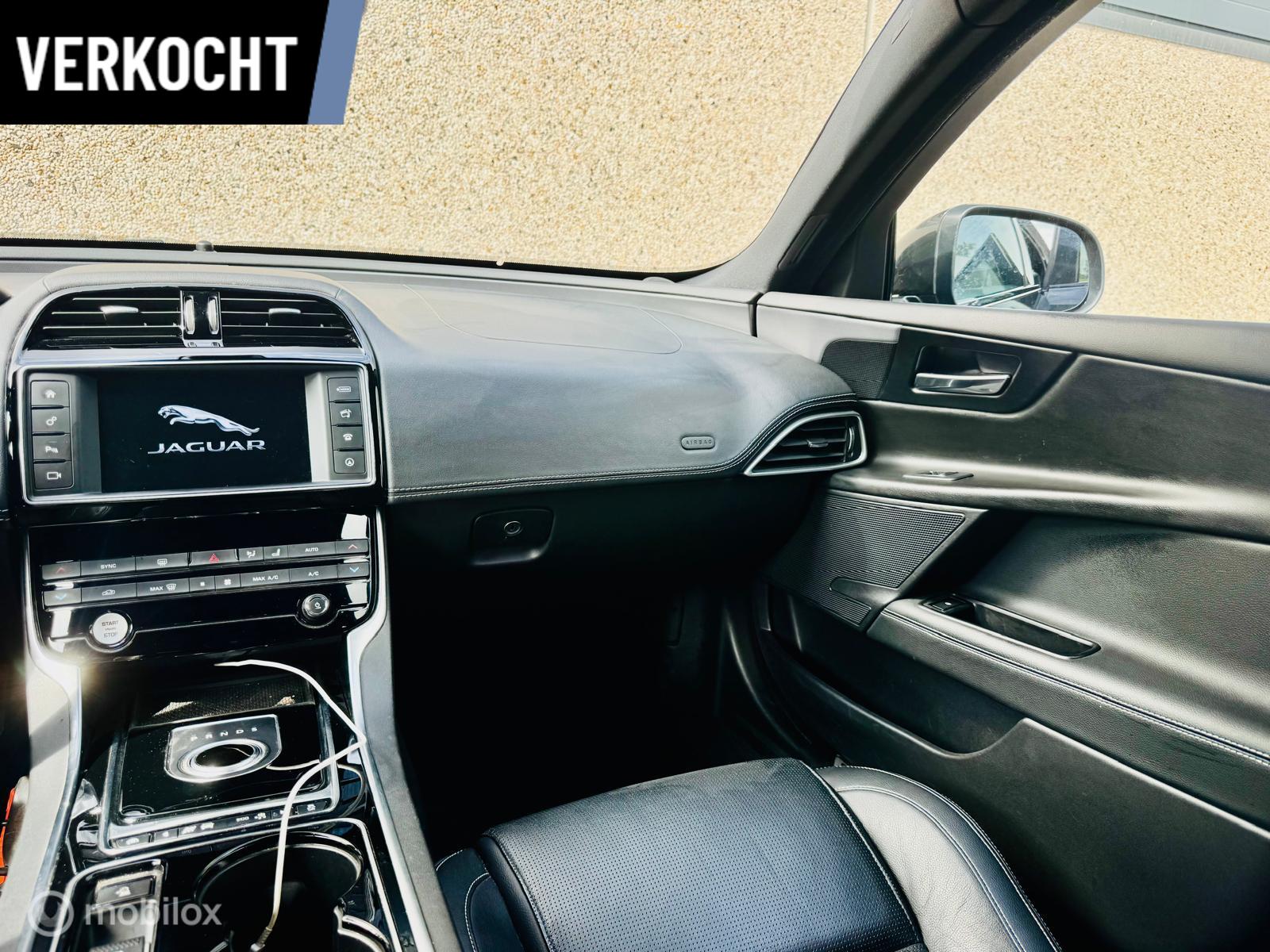 Foto van Jaguar Xe
