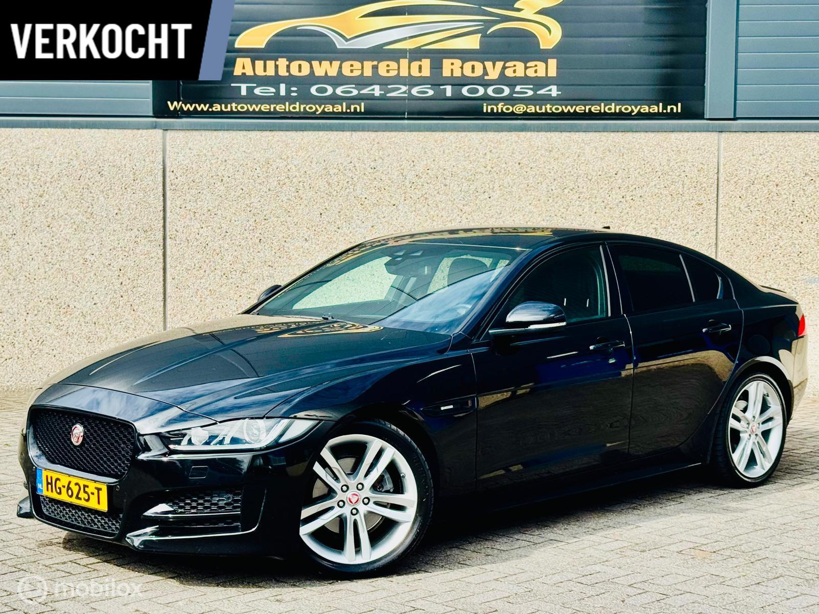 Jaguar Xe 2.0 D Portfolio 2015 - voorkant