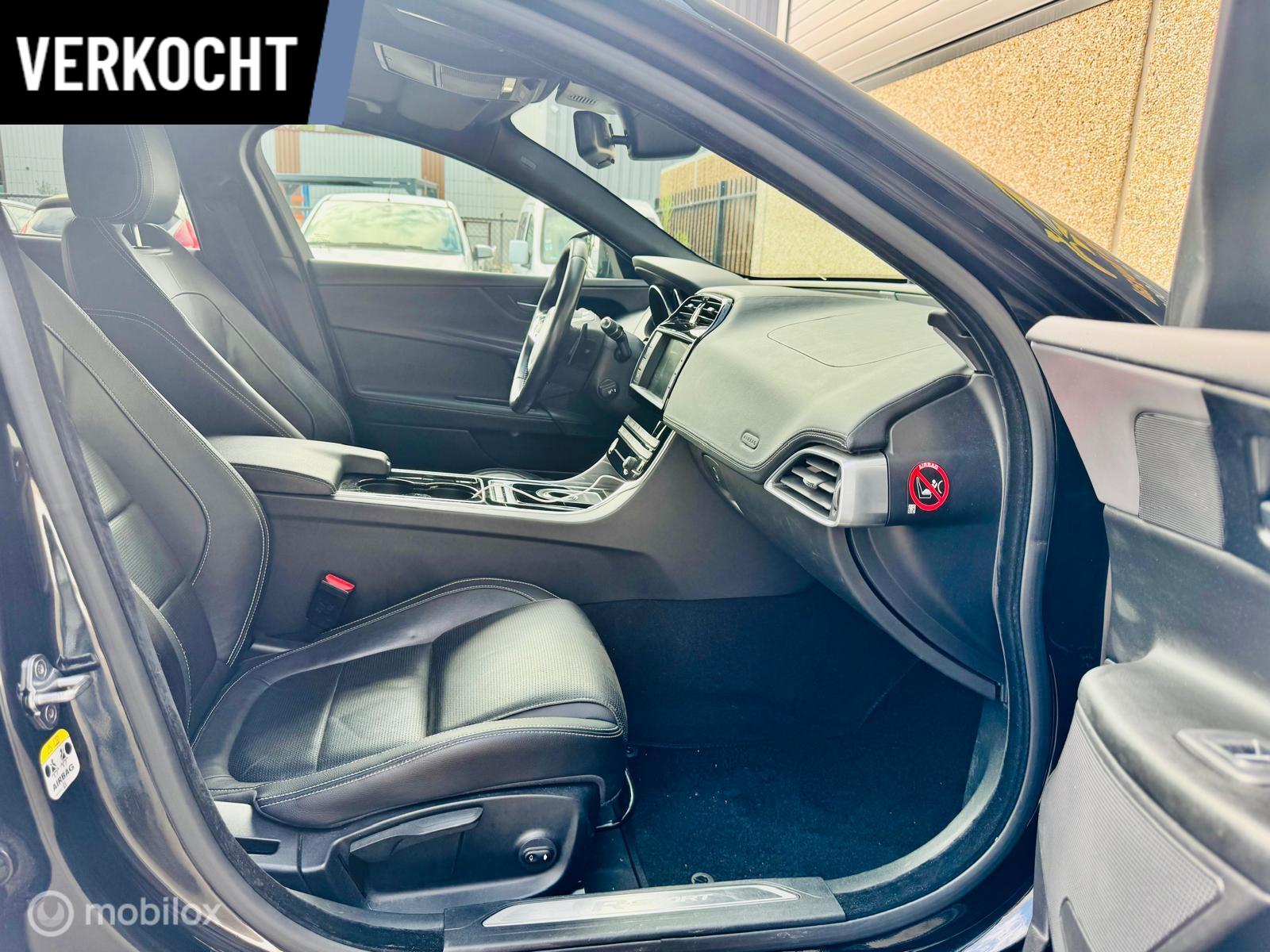 Foto van Jaguar Xe