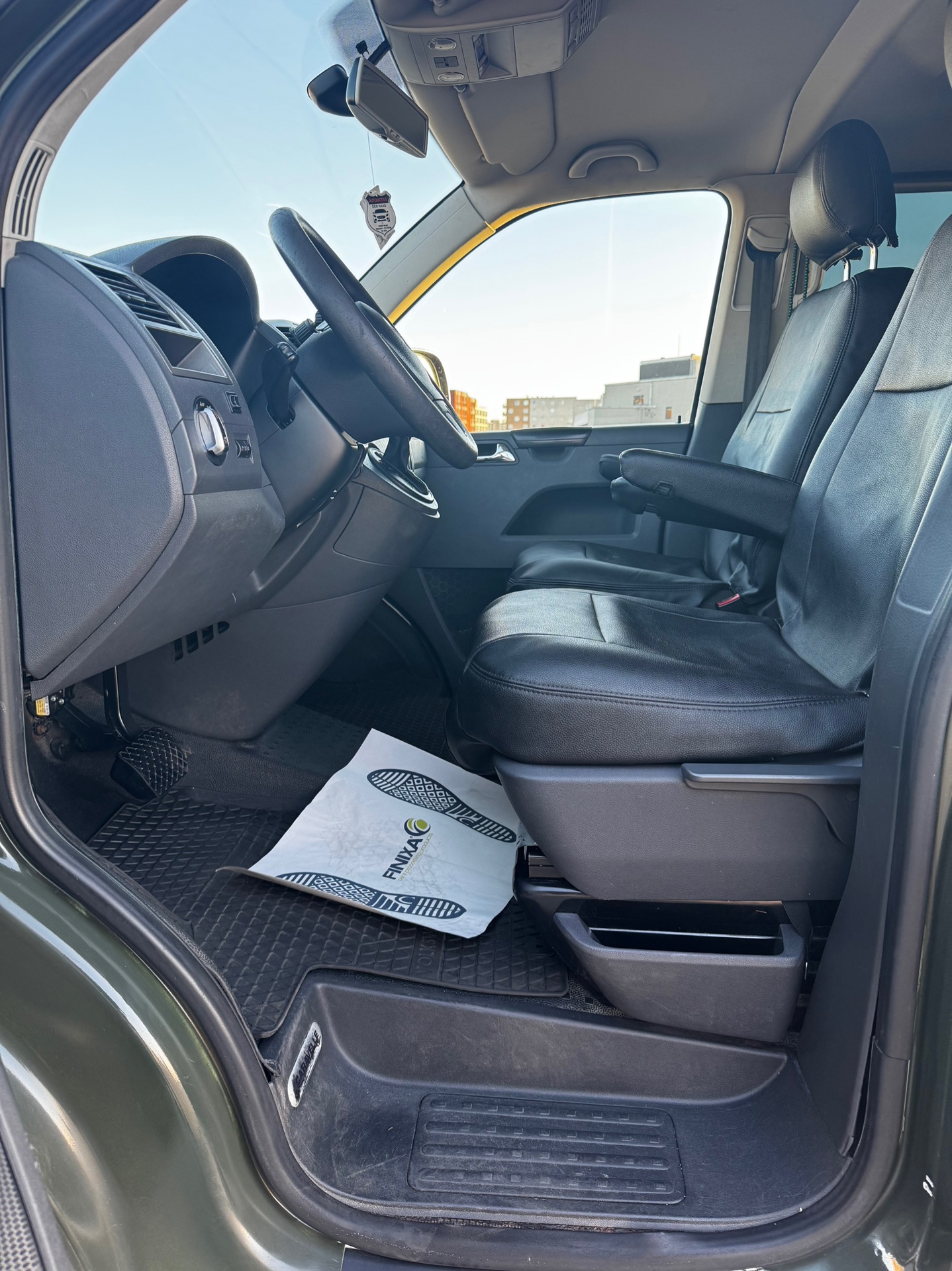 Foto van Volkswagen Caravelle