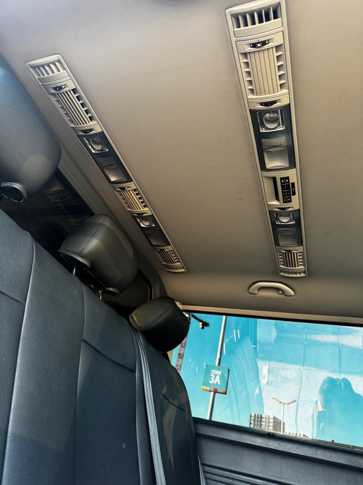 Foto van Volkswagen Caravelle