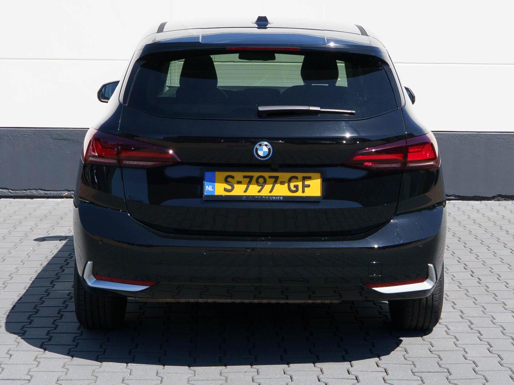 Foto van BMW 225e xDrive Active Tourer