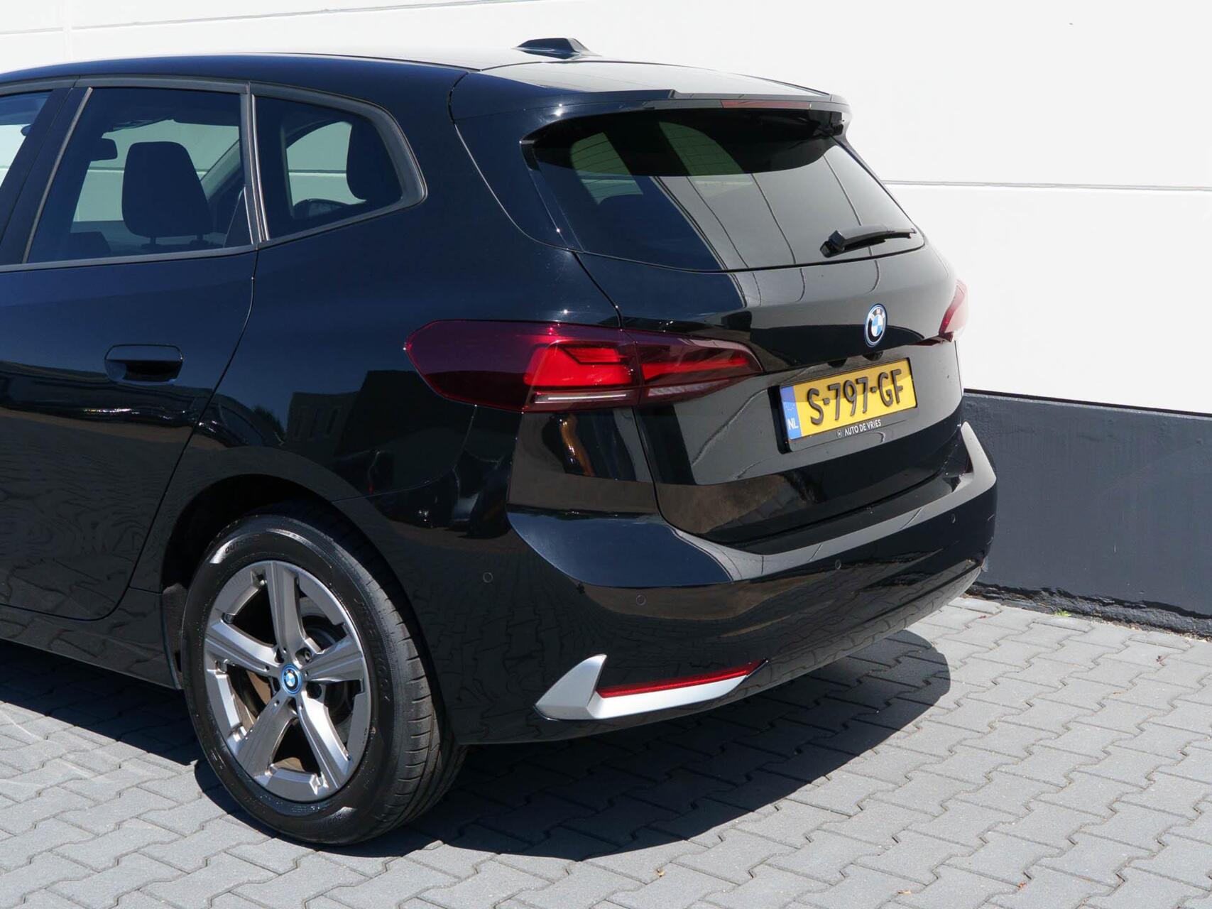 Foto van BMW 225e xDrive Active Tourer