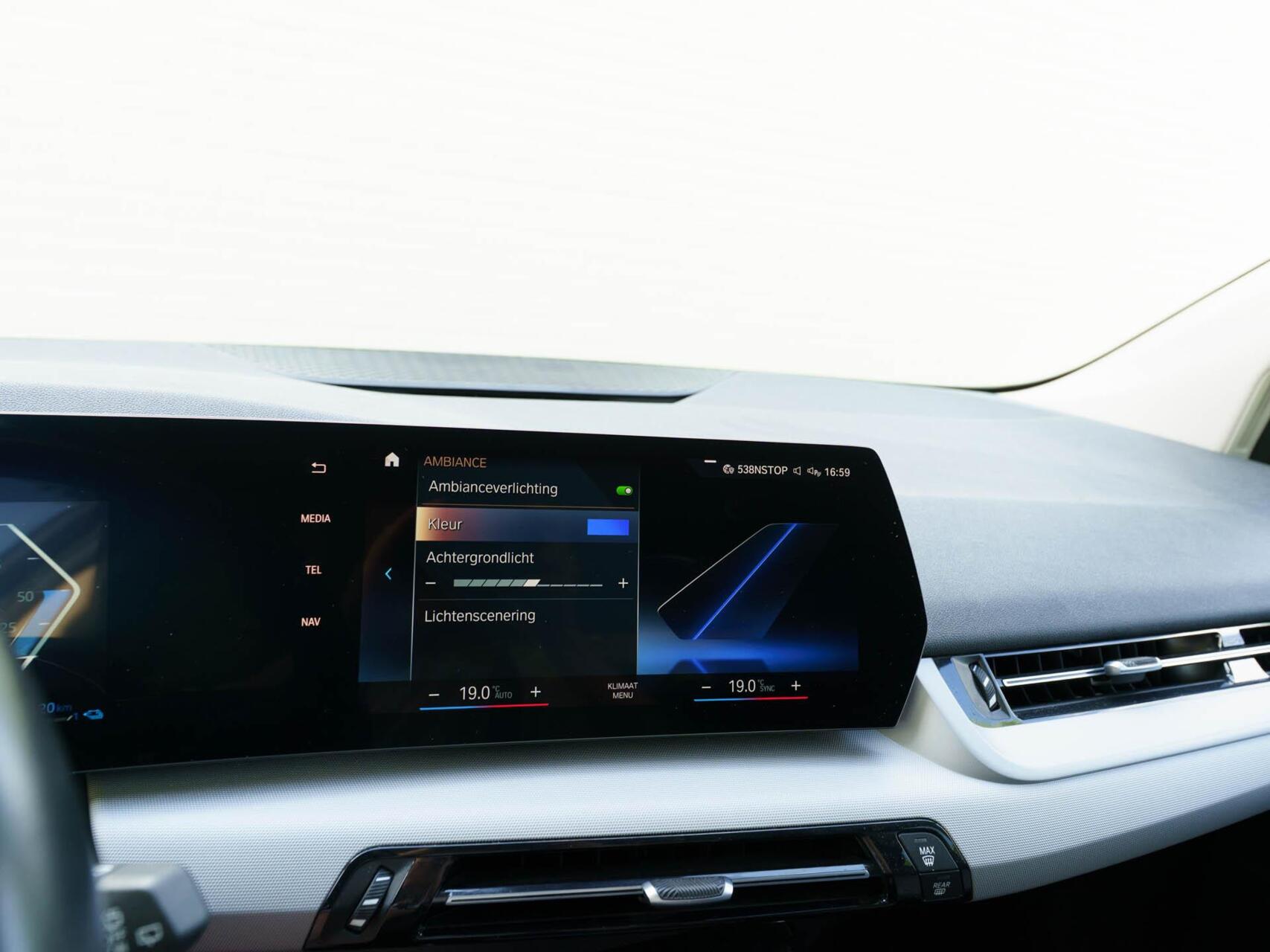 Foto van BMW 225e xDrive Active Tourer