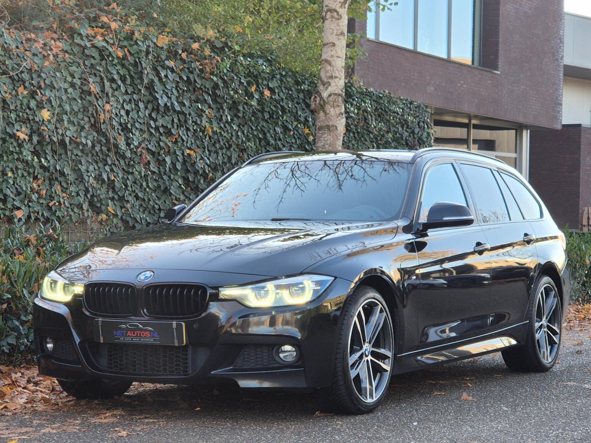 Foto van BMW 320i xDrive