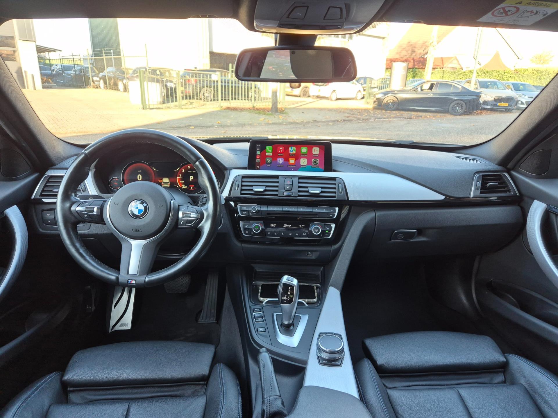 Foto van BMW 320i xDrive