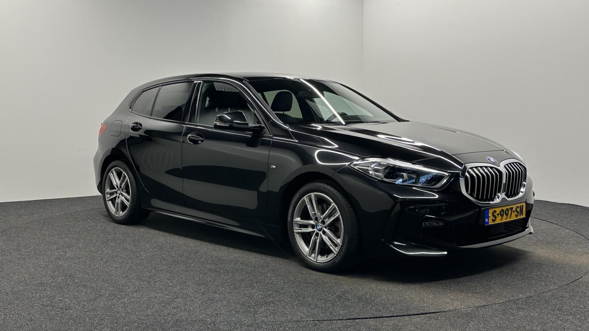 Foto van BMW 118i