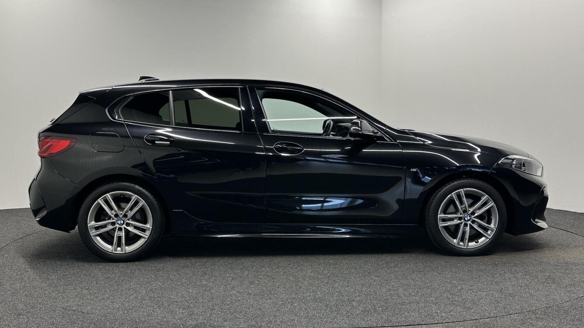 Foto van BMW 118i