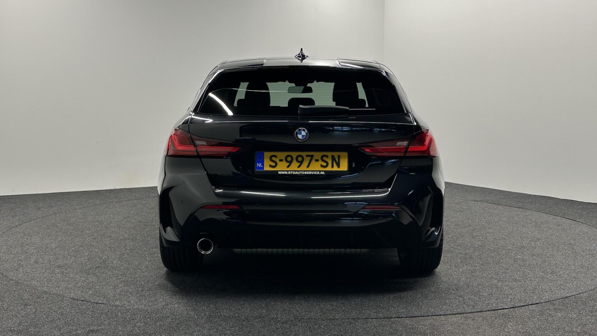 Foto van BMW 118i