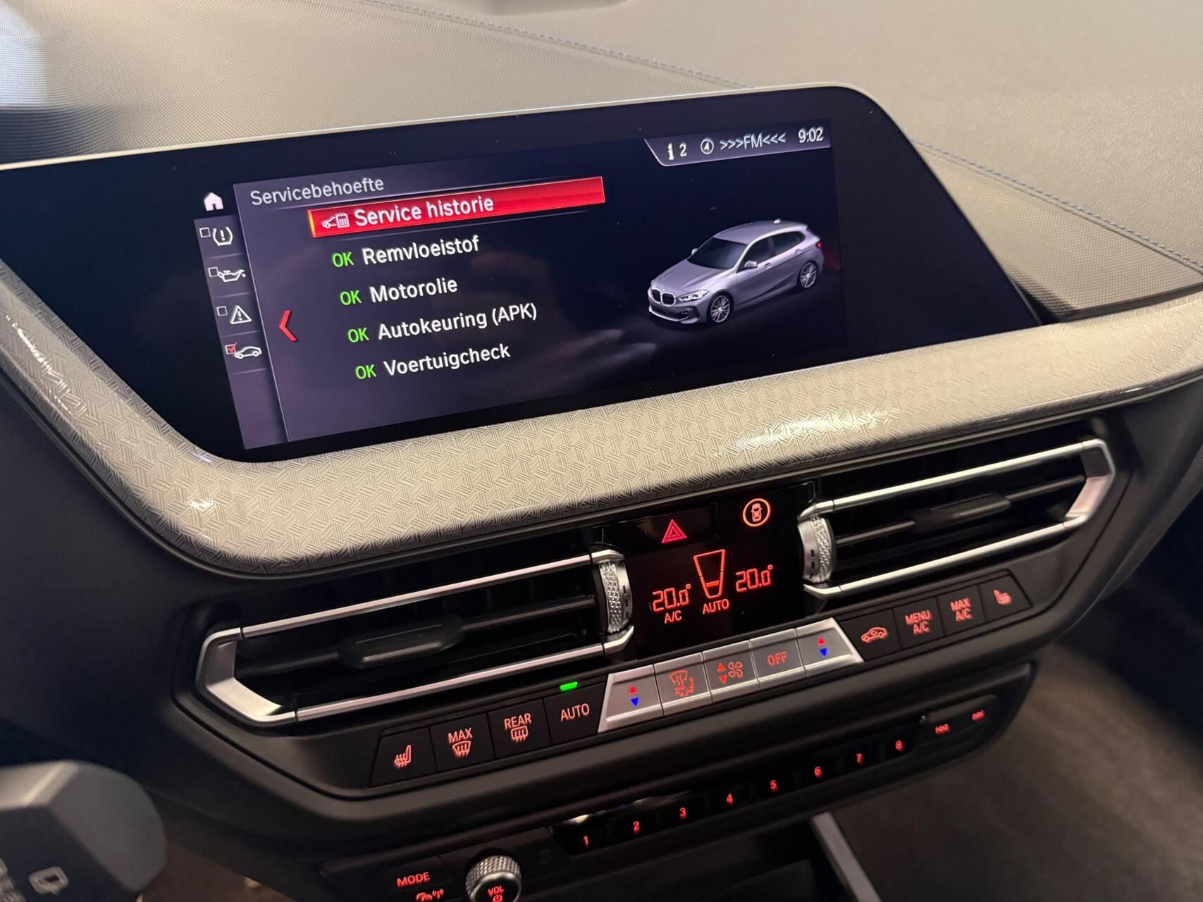 Foto van BMW 118i