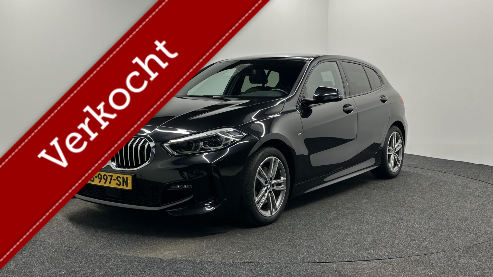 BMW 118i 118i Essential High Executve M-Sport NAVI CRUISE ECC CRUISE. 2020 - voorkant