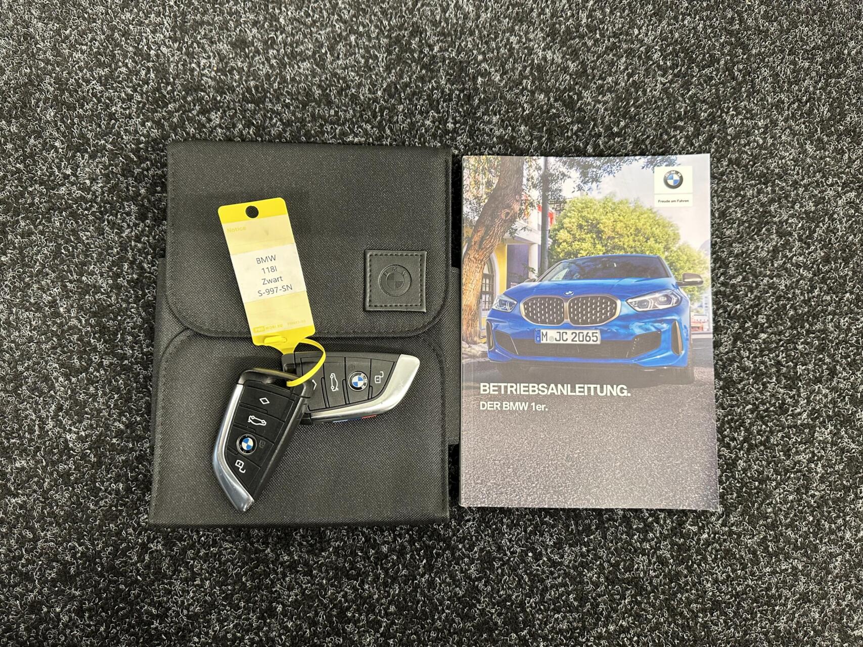 Foto van BMW 118i