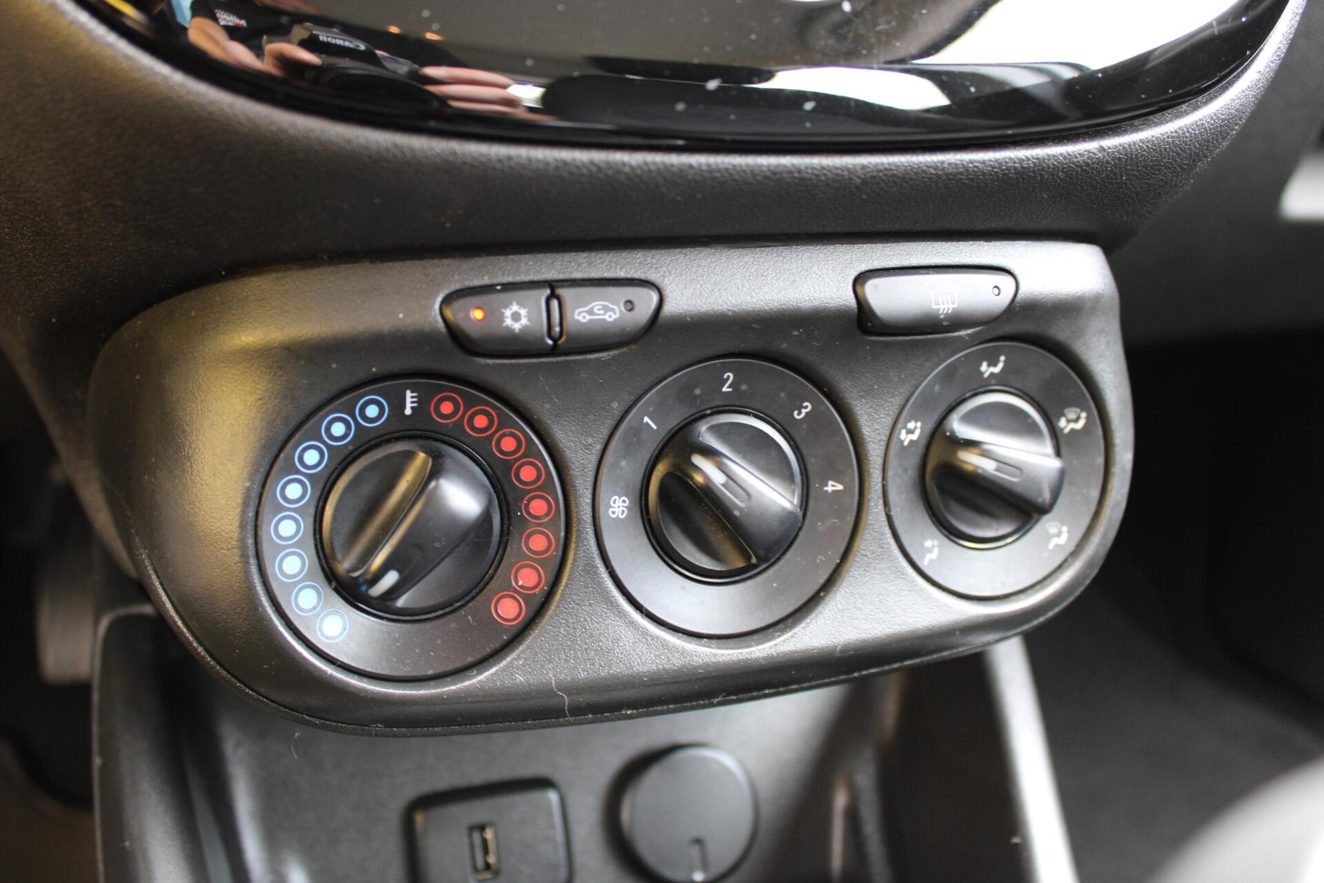 Foto van Opel Corsa-e