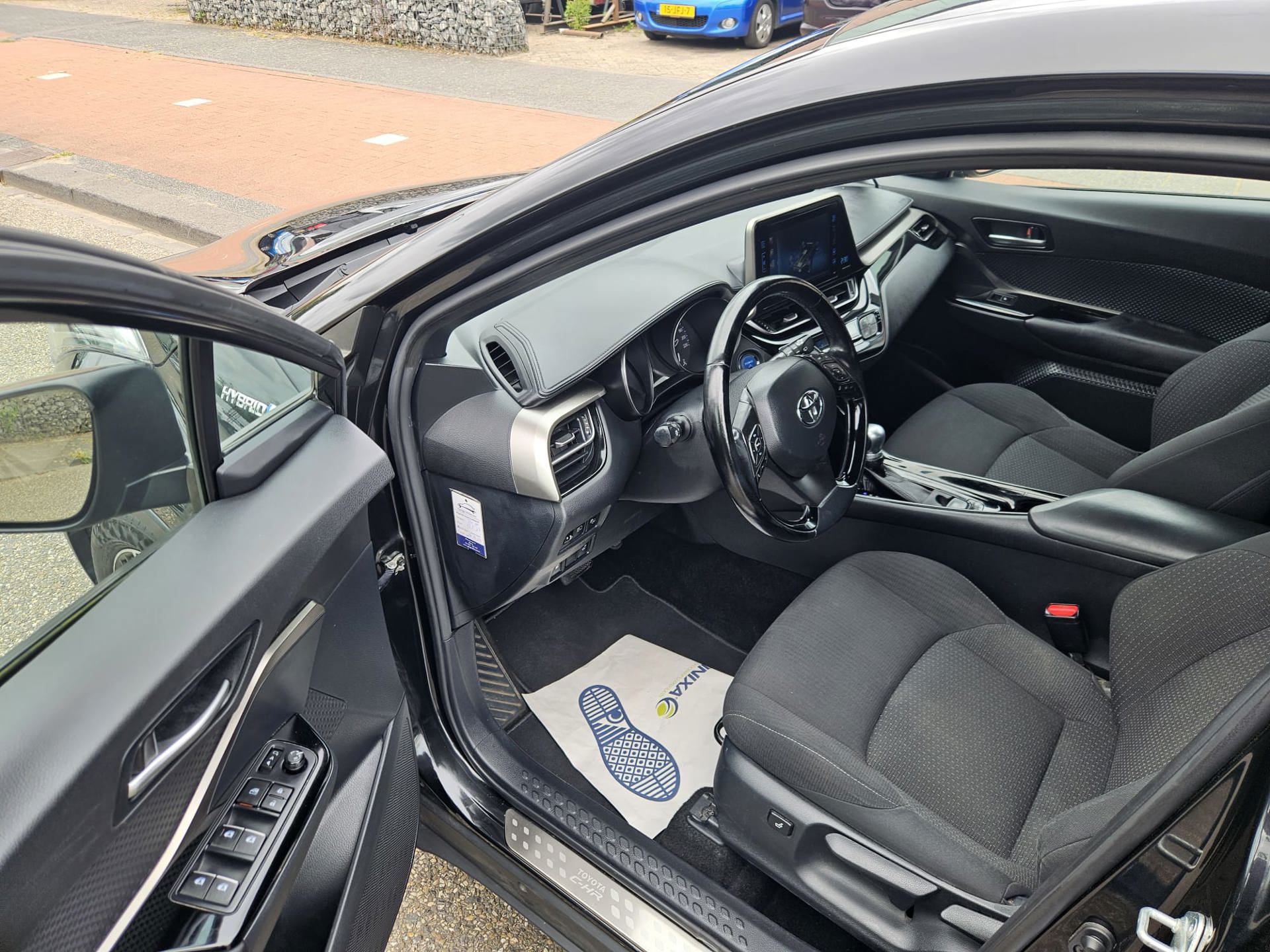 Foto van Toyota Toyota C-hr