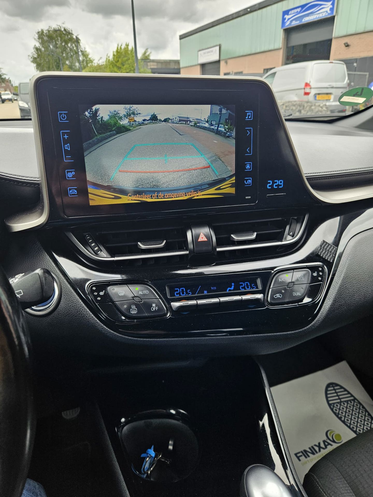 Foto van Toyota Toyota C-hr