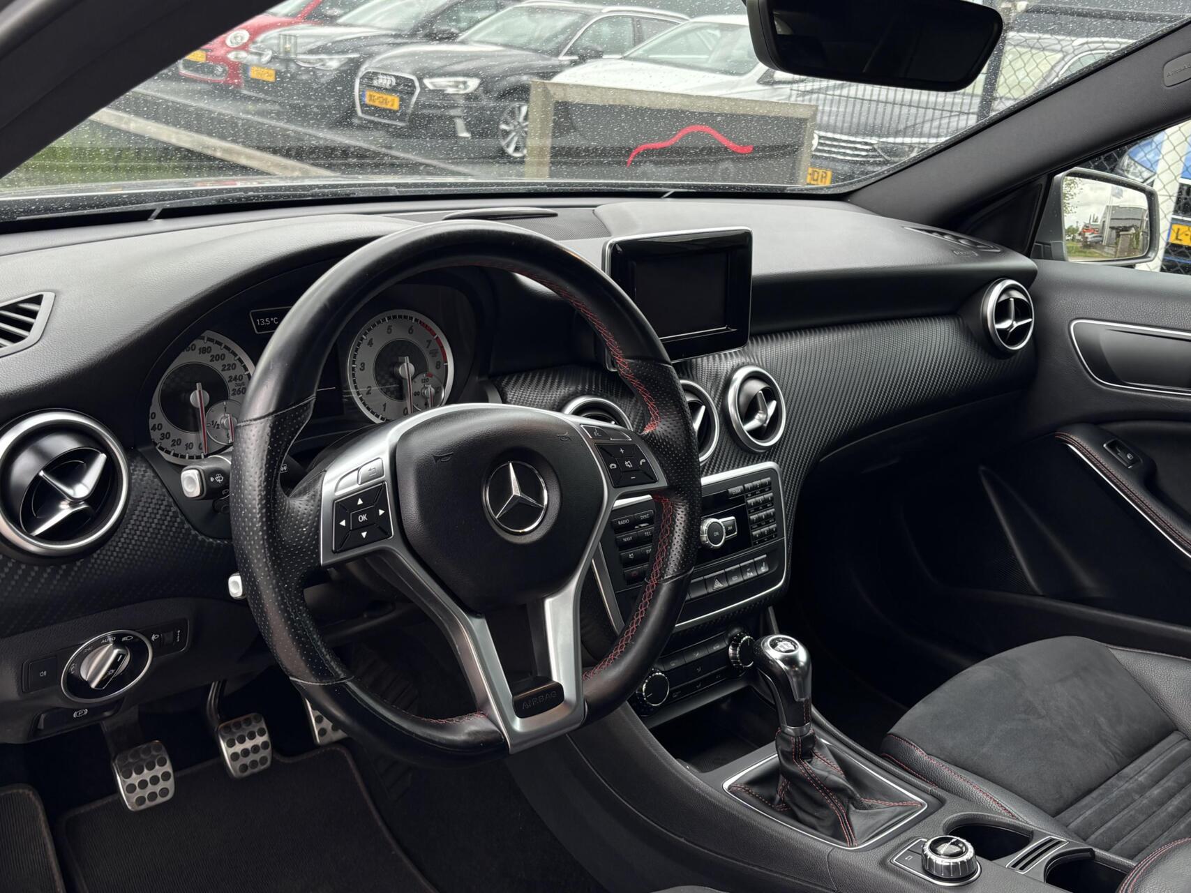 Foto van Mercedes-Benz A 200
