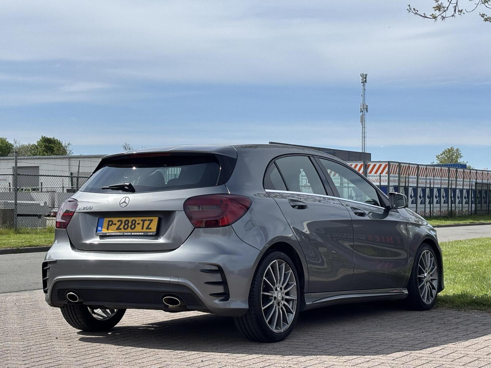 Foto van Mercedes-Benz A 200
