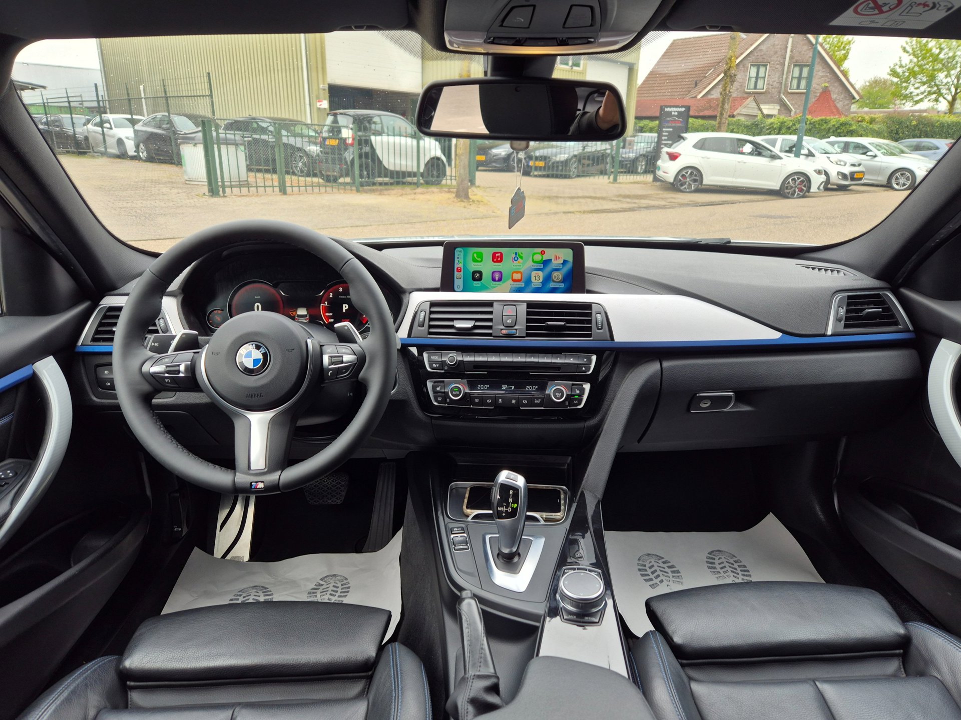 Foto van BMW 318i