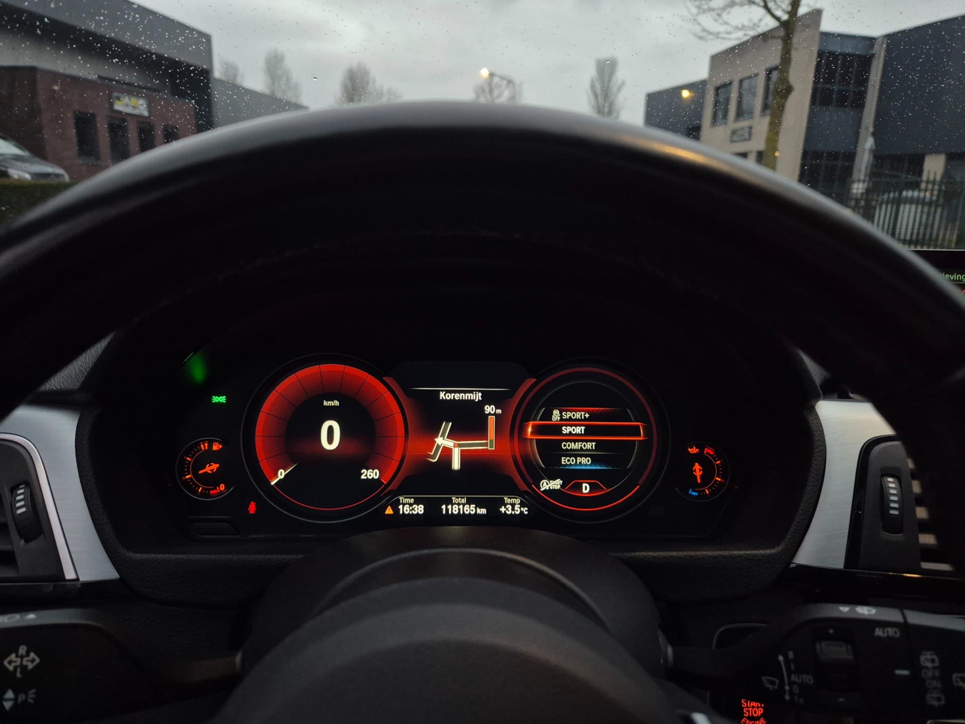 Foto van BMW 318i