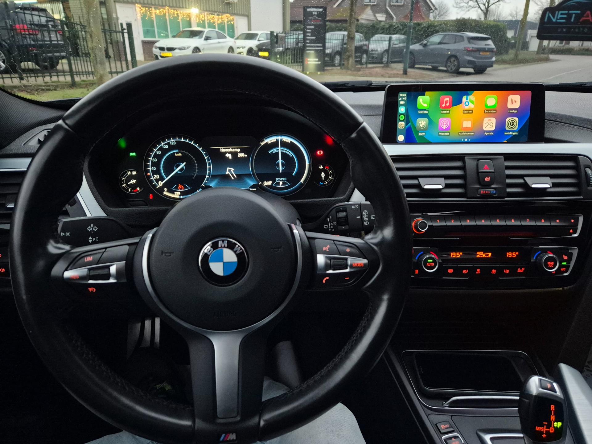 Foto van BMW 318i